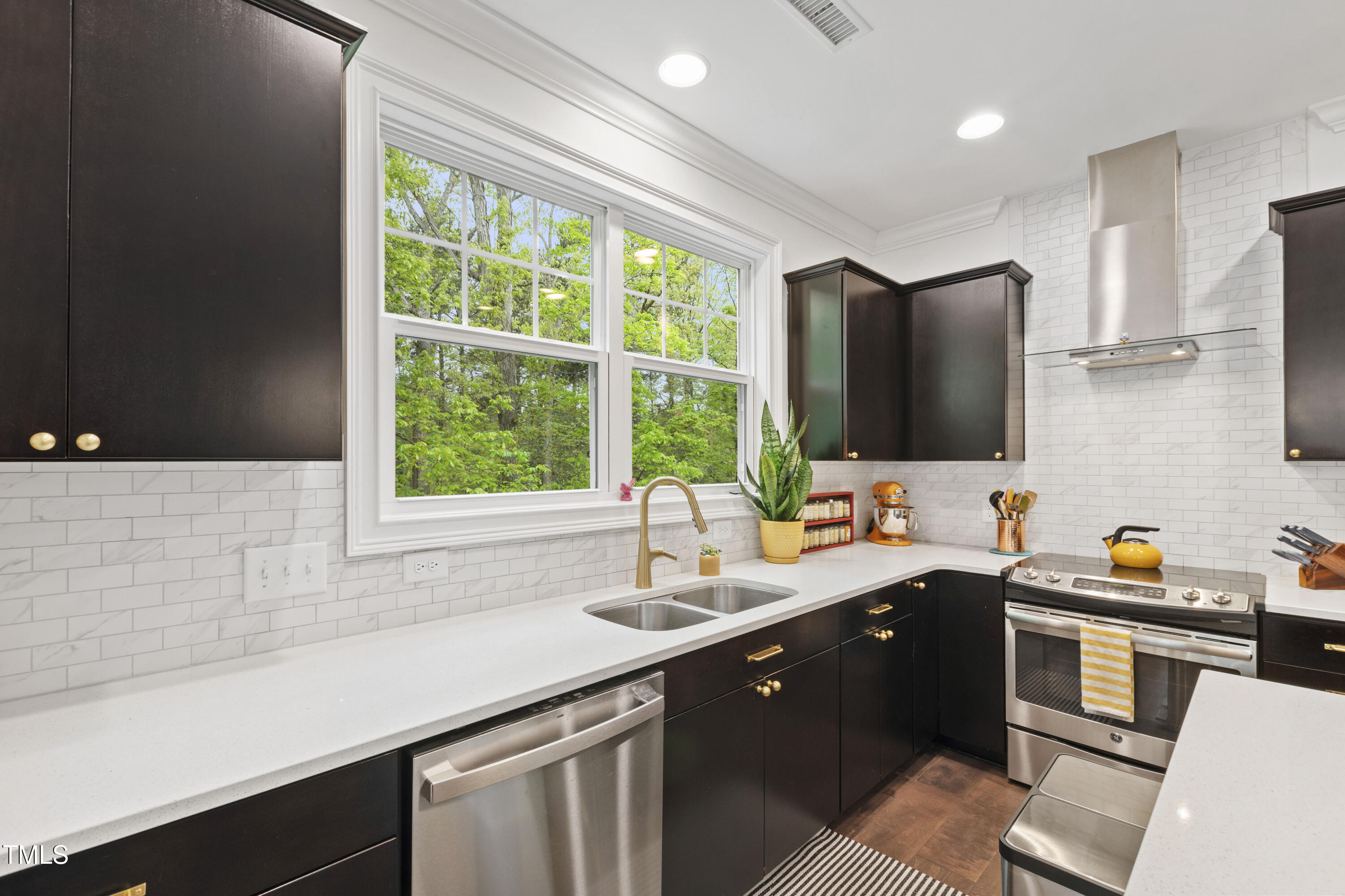 184 Wildfell Trail