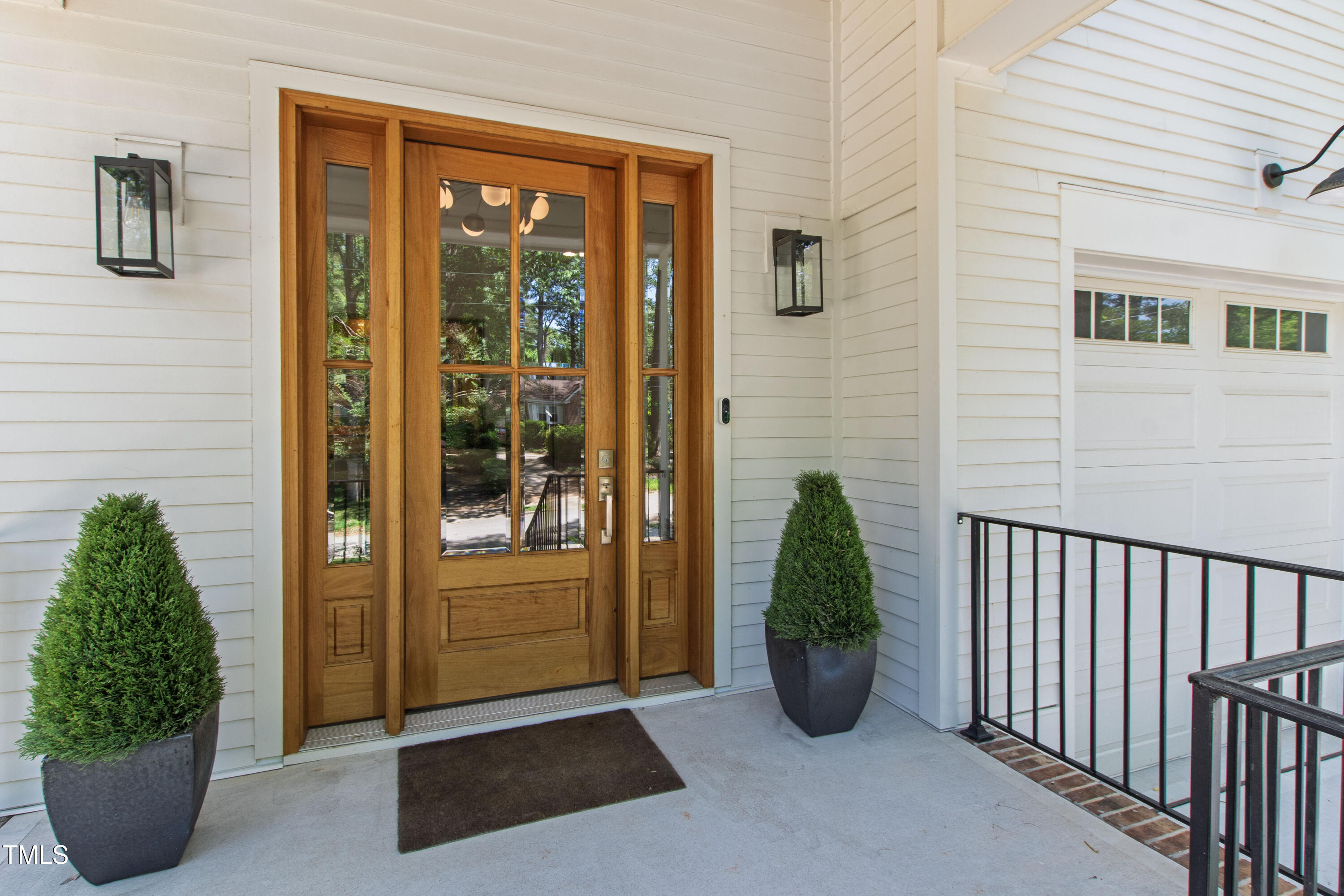 308 Furches Street