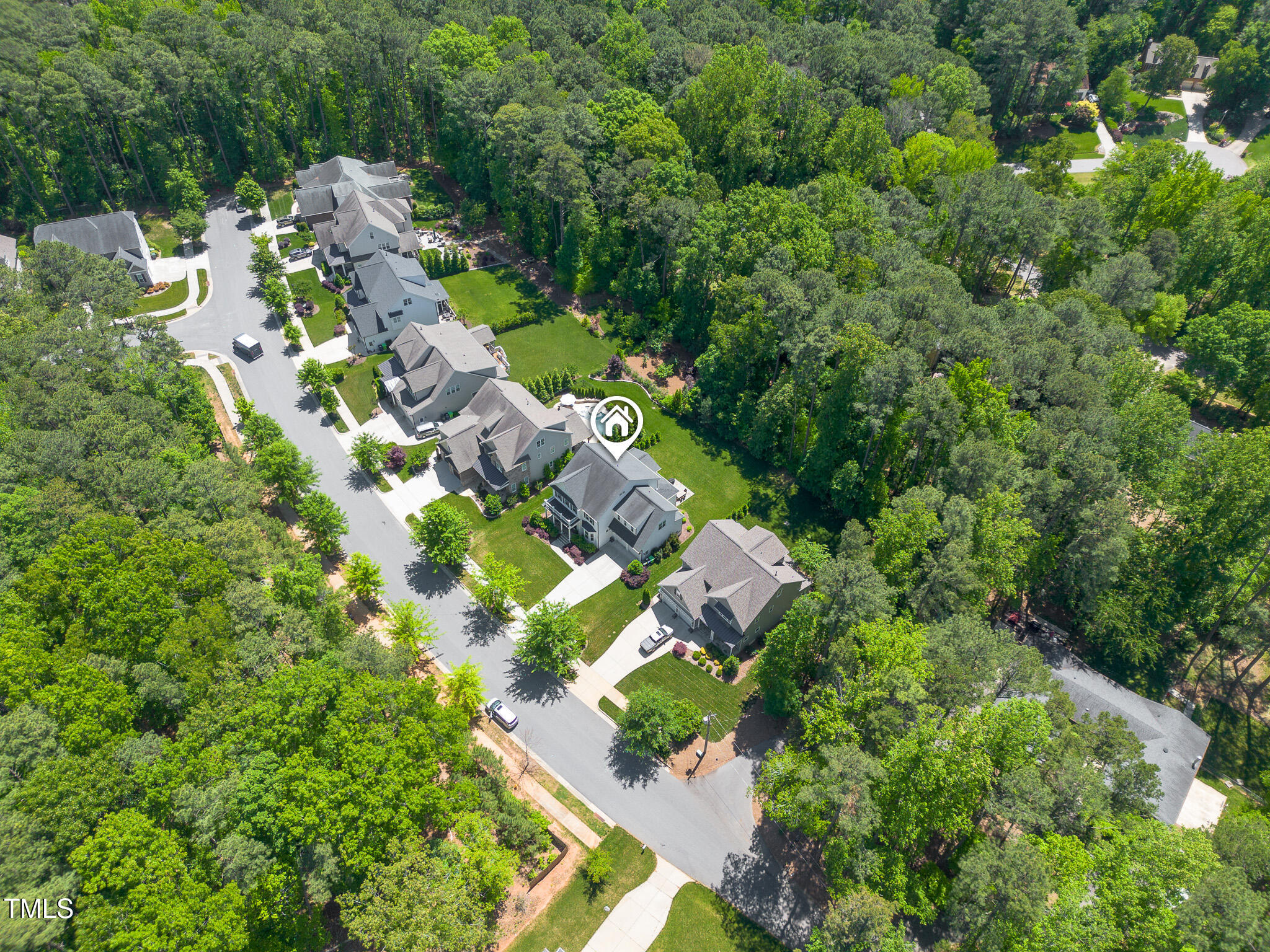 2993 Club Drive