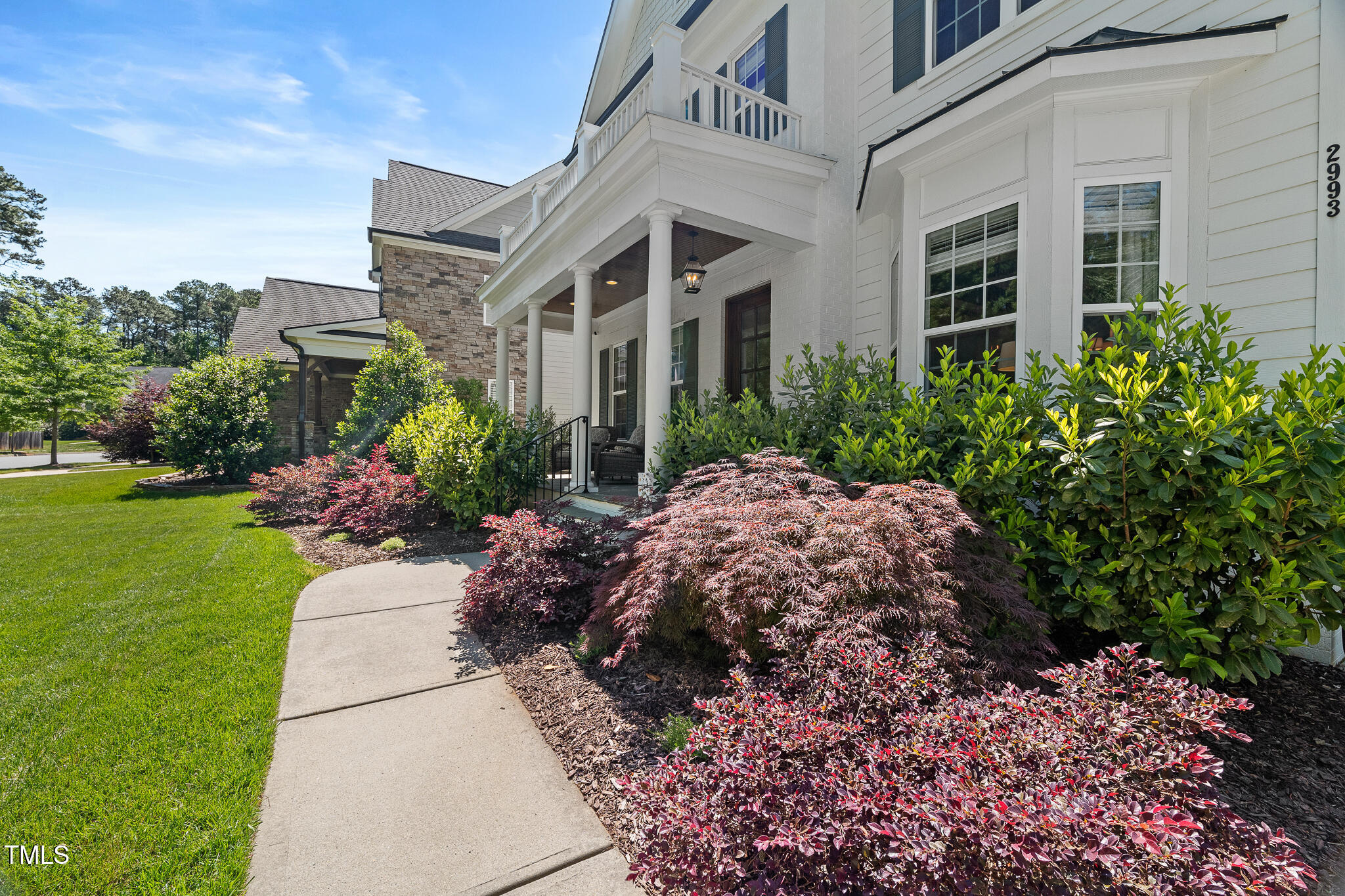 2993 Club Drive