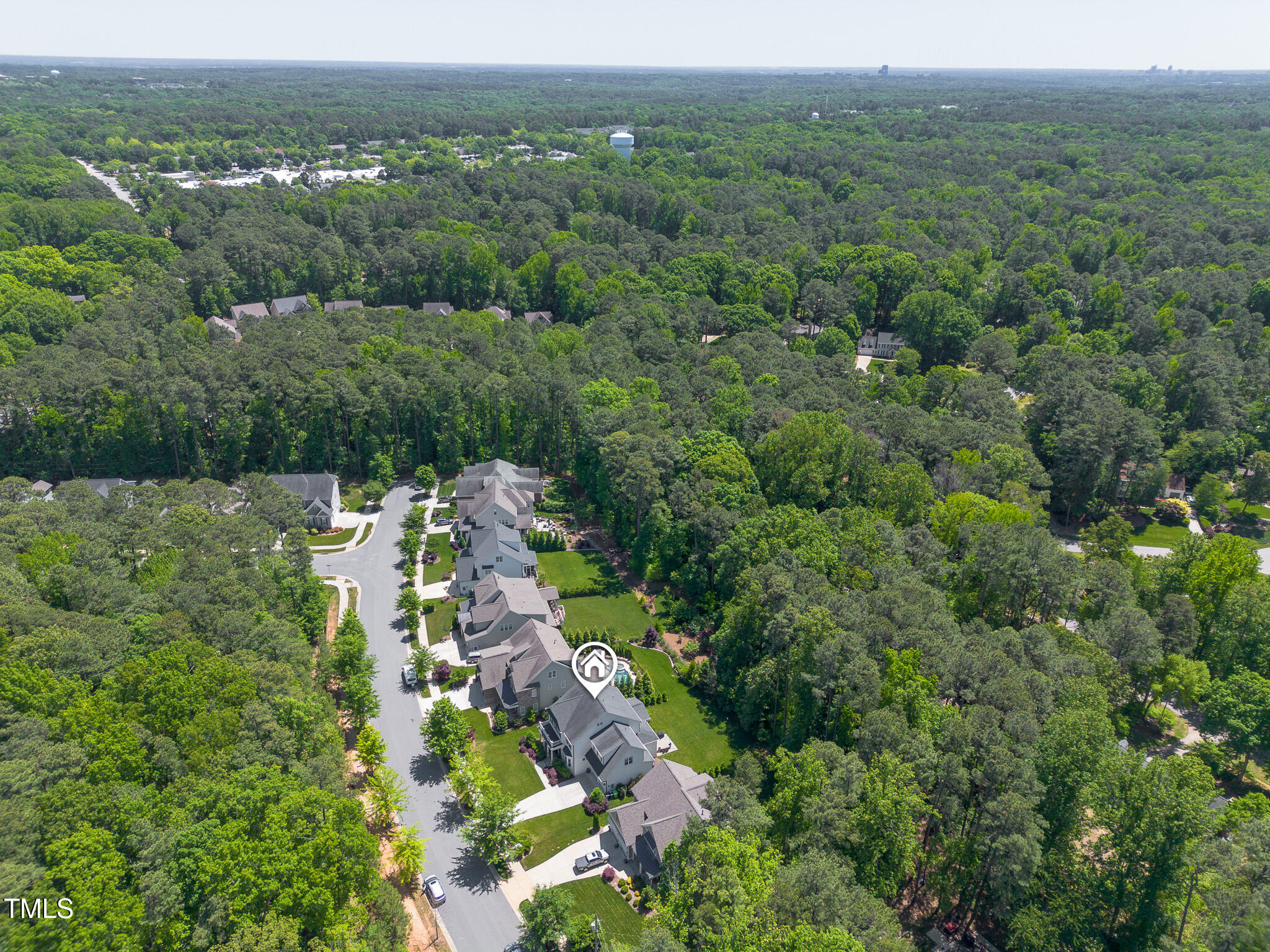 2993 Club Drive