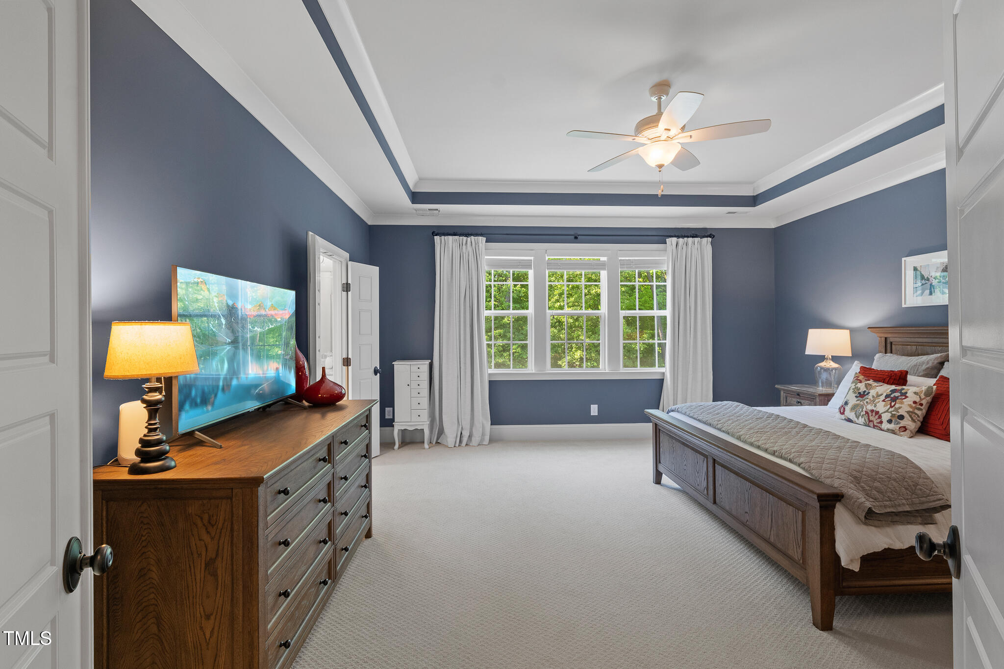 2993 Club Drive