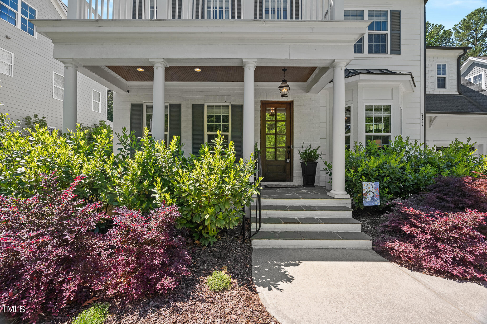 2993 Club Drive