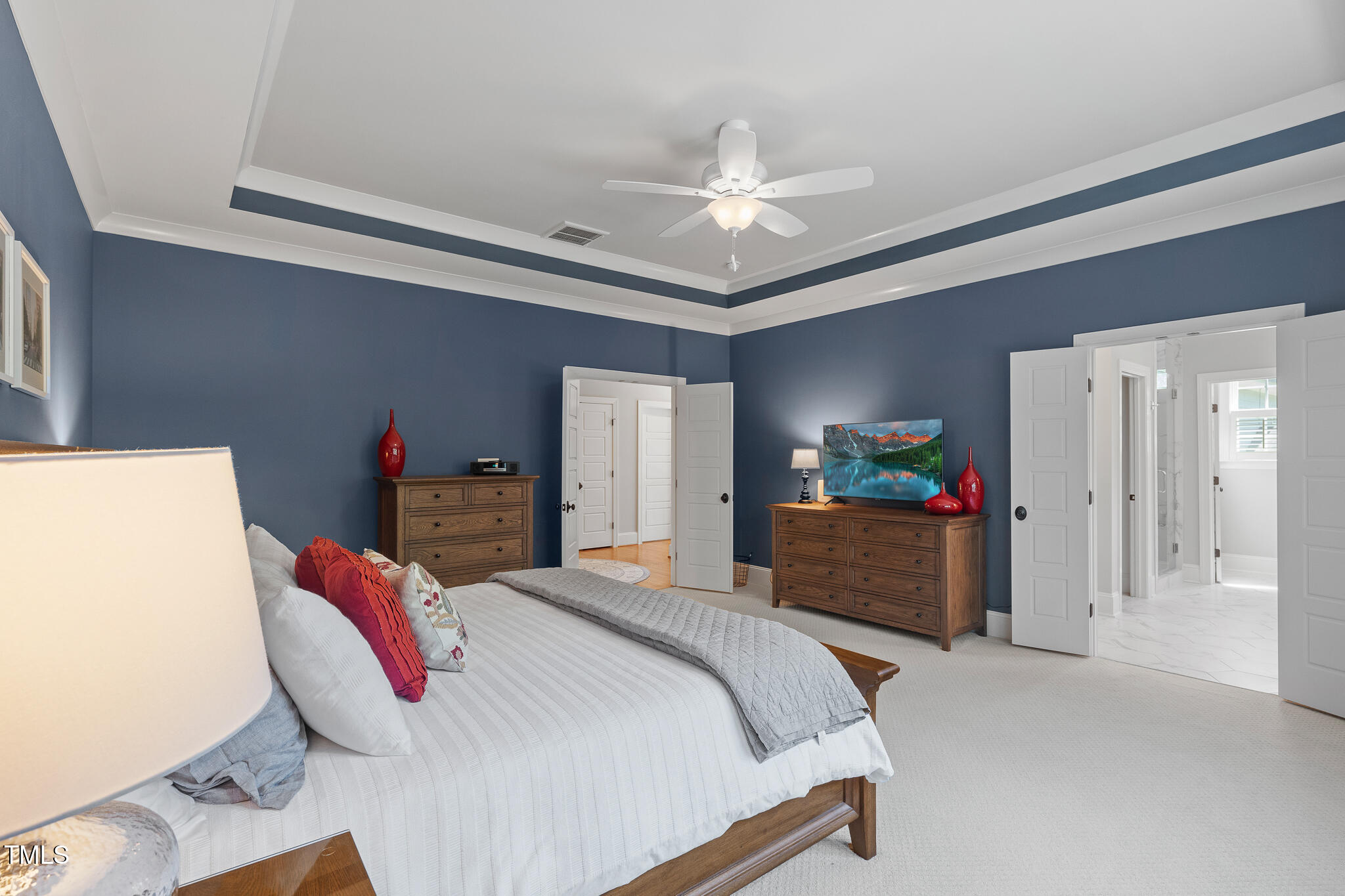2993 Club Drive