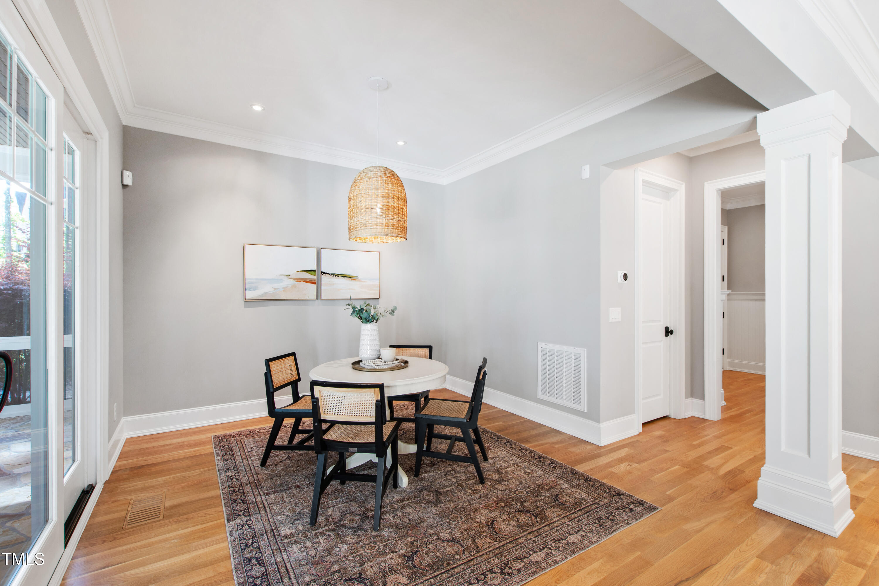 6 Castlewood Drive