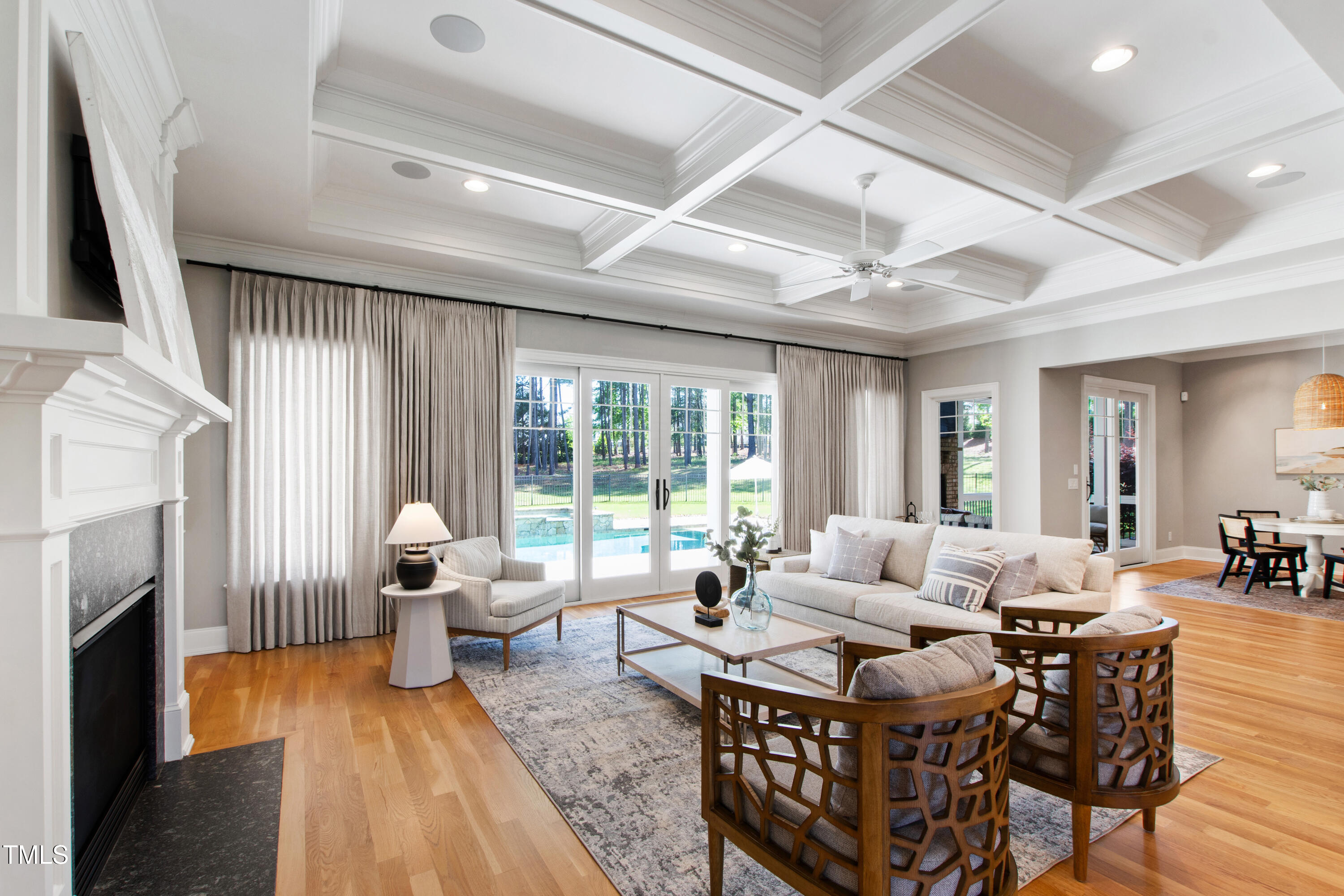 6 Castlewood Drive