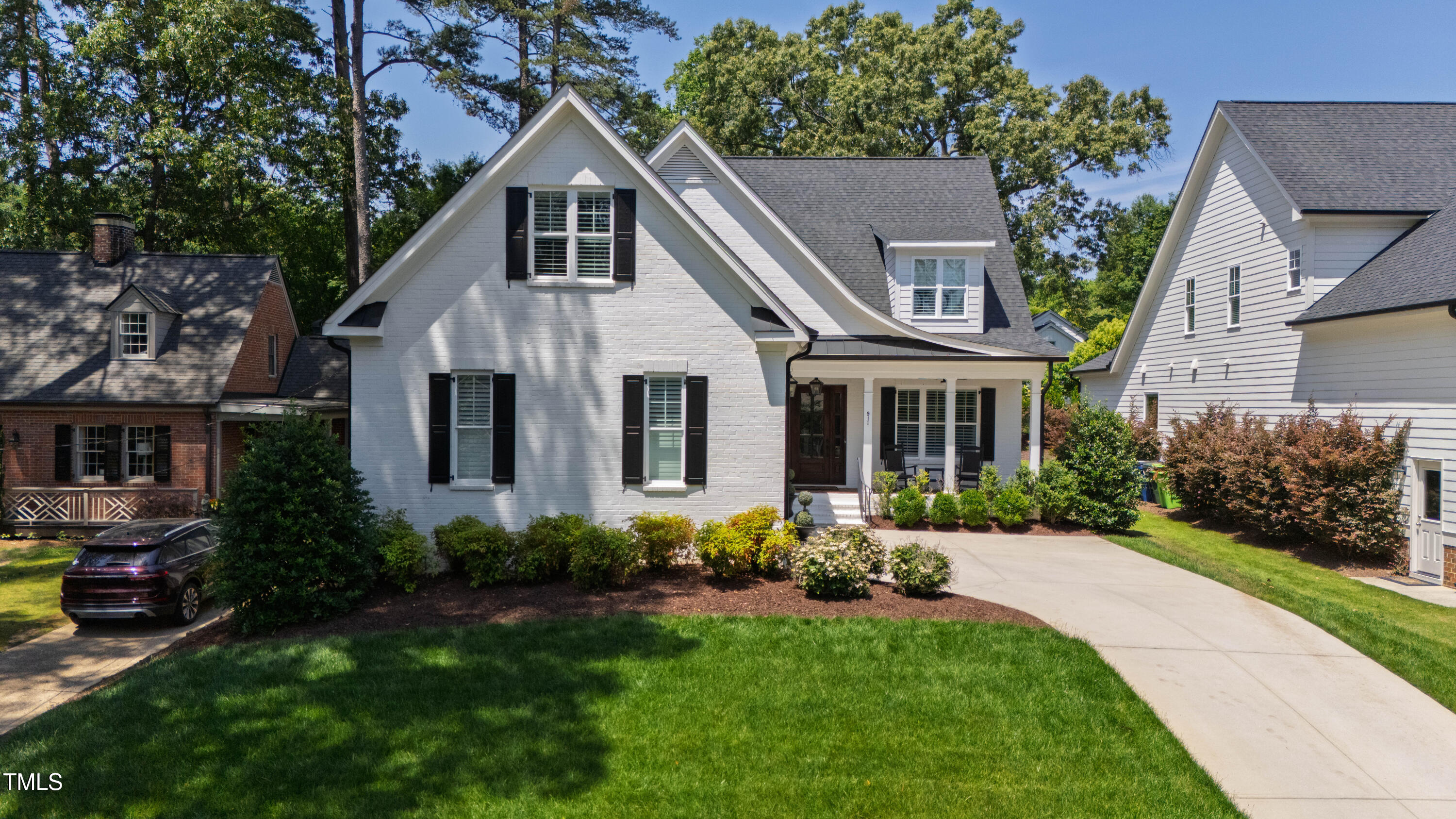 911 Canterbury Road