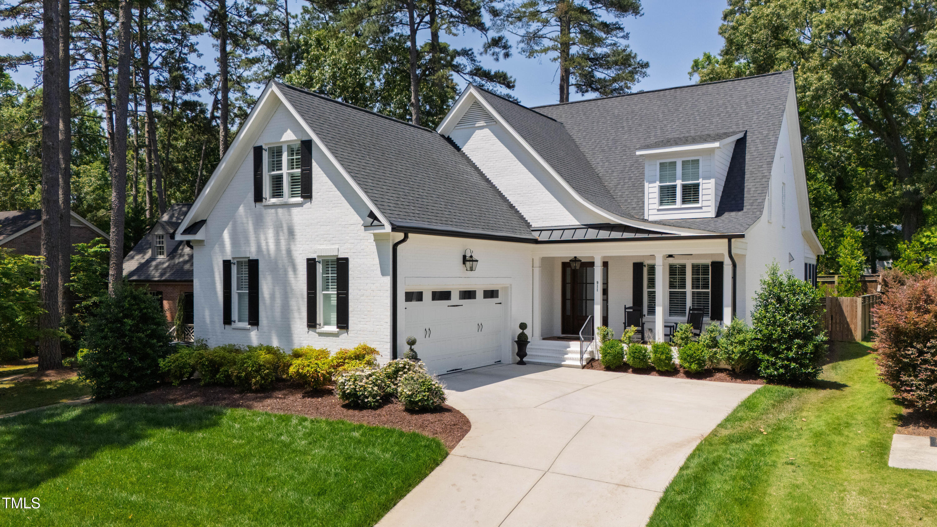 911 Canterbury Road