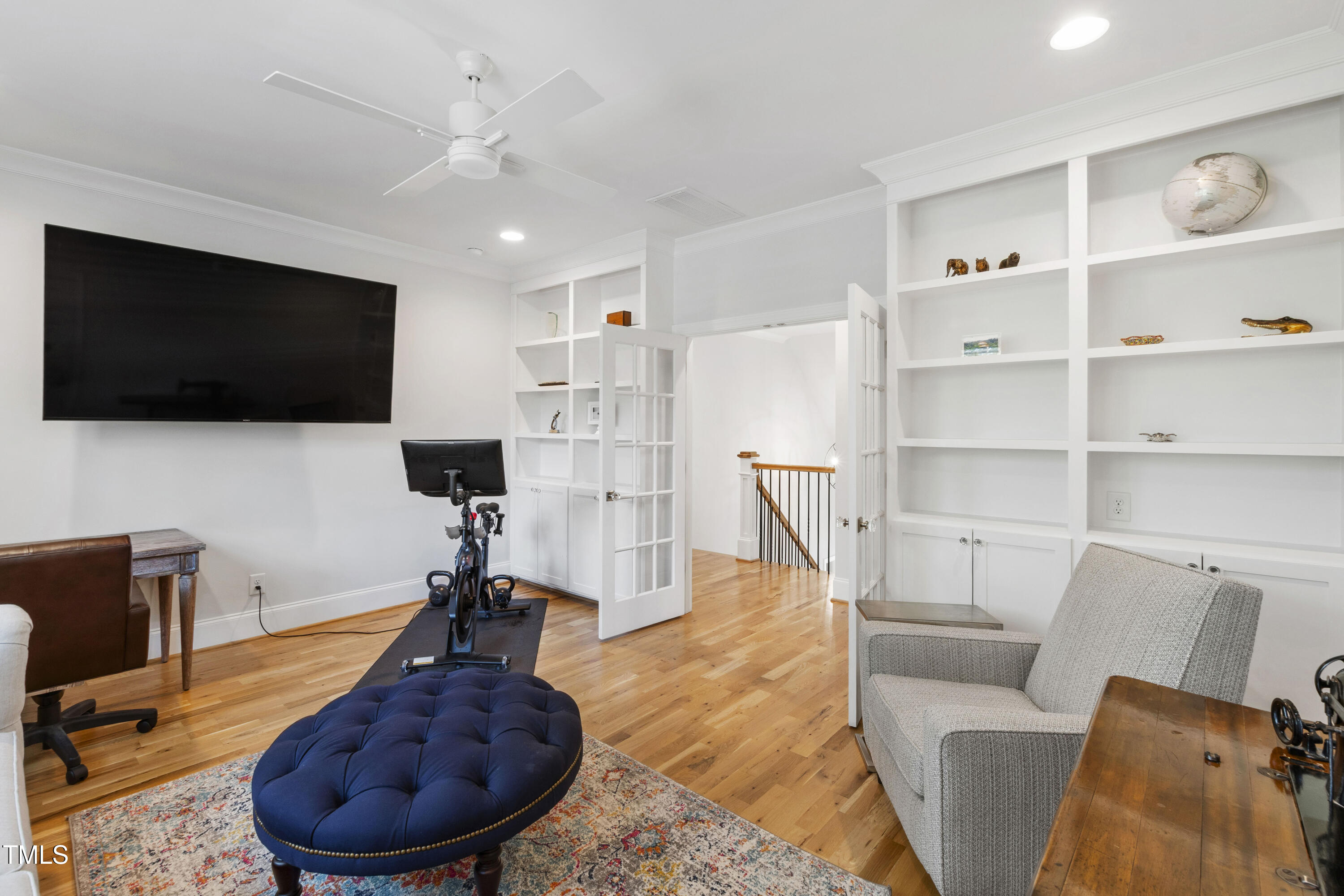 911 Canterbury Road