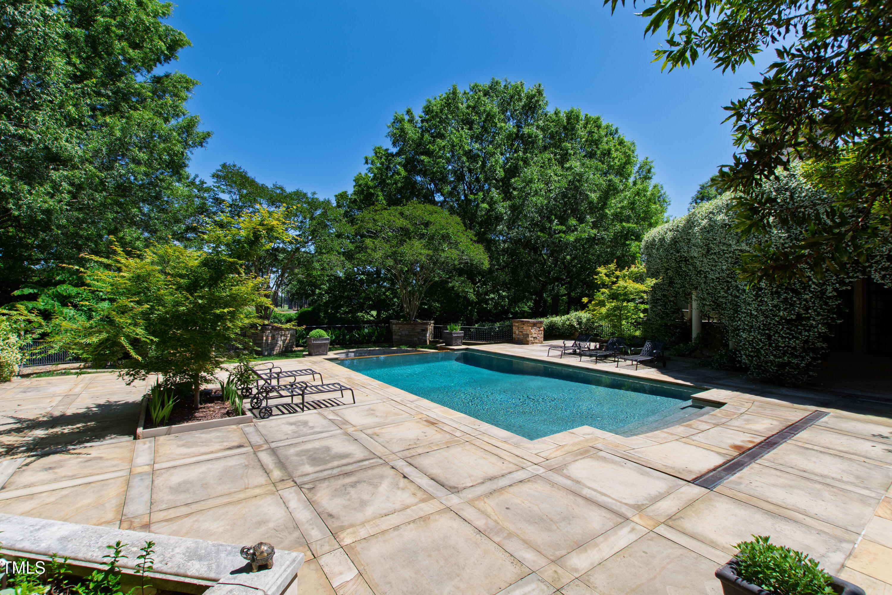 6510 New Market Way