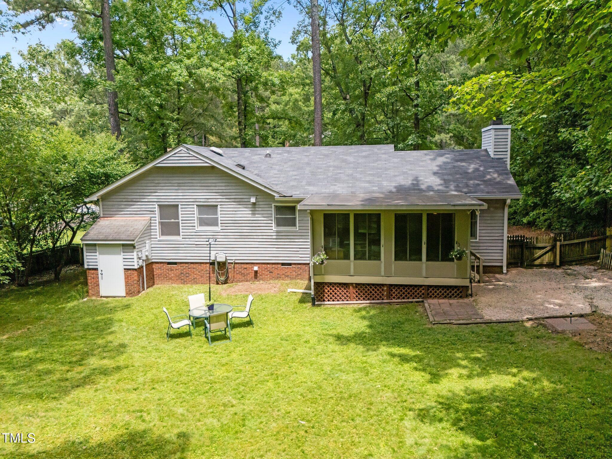 3007 Appling Way