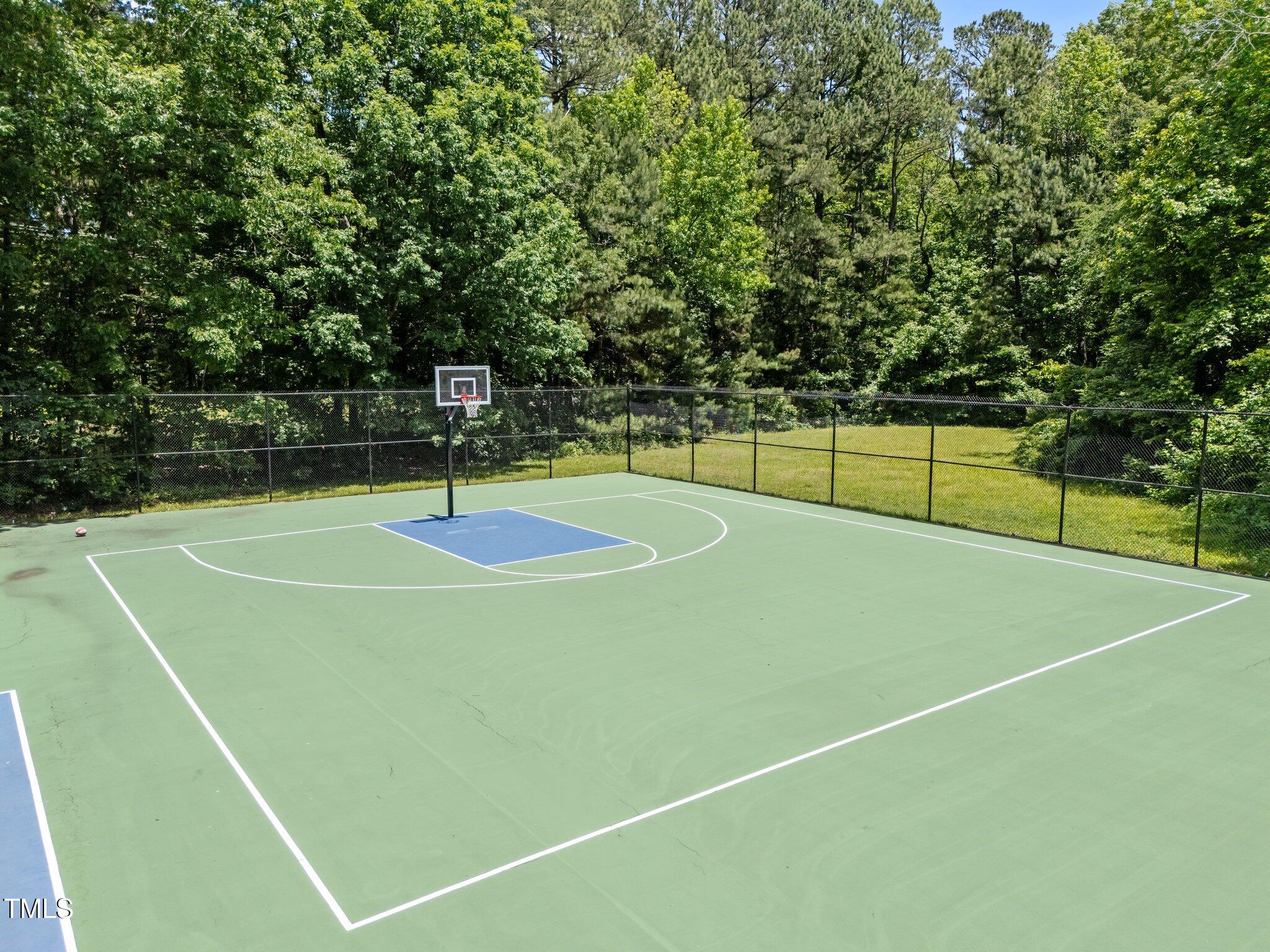 3007 Appling Way