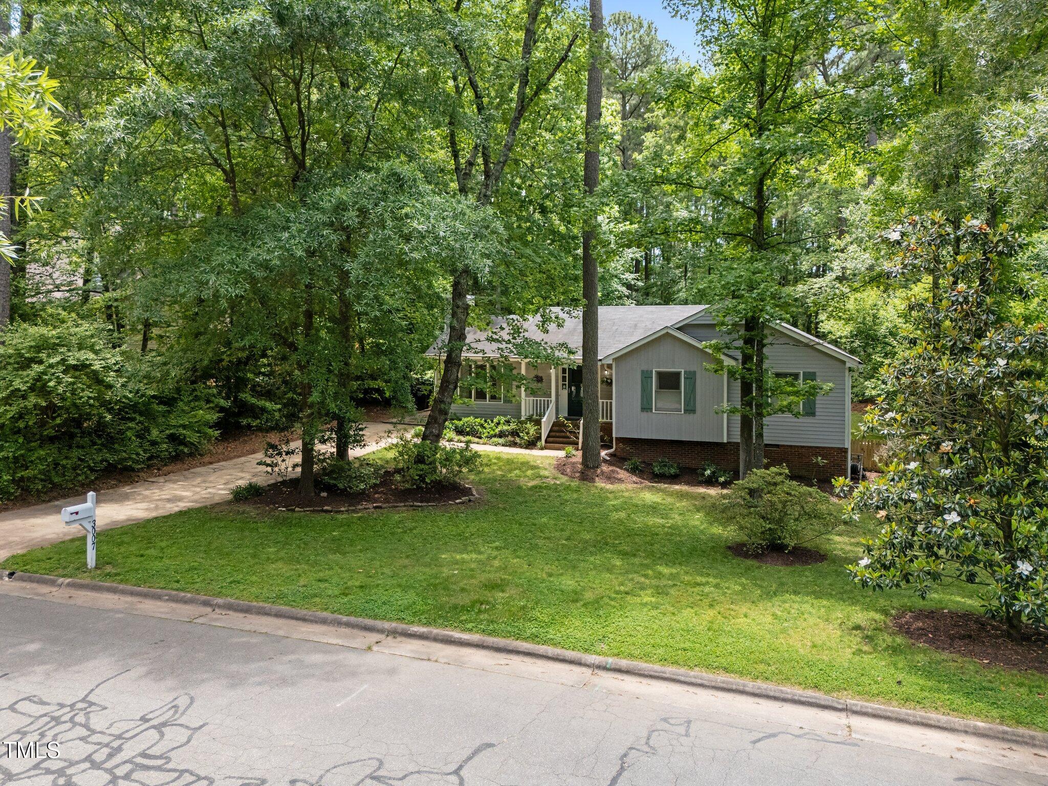 3007 Appling Way