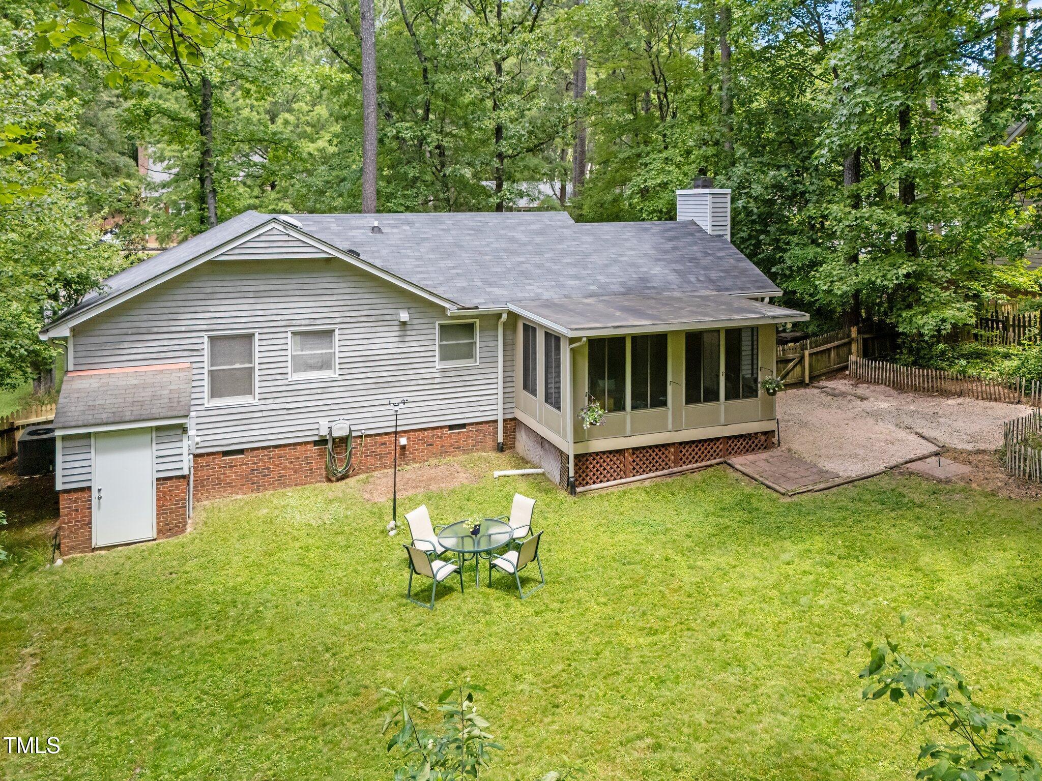 3007 Appling Way