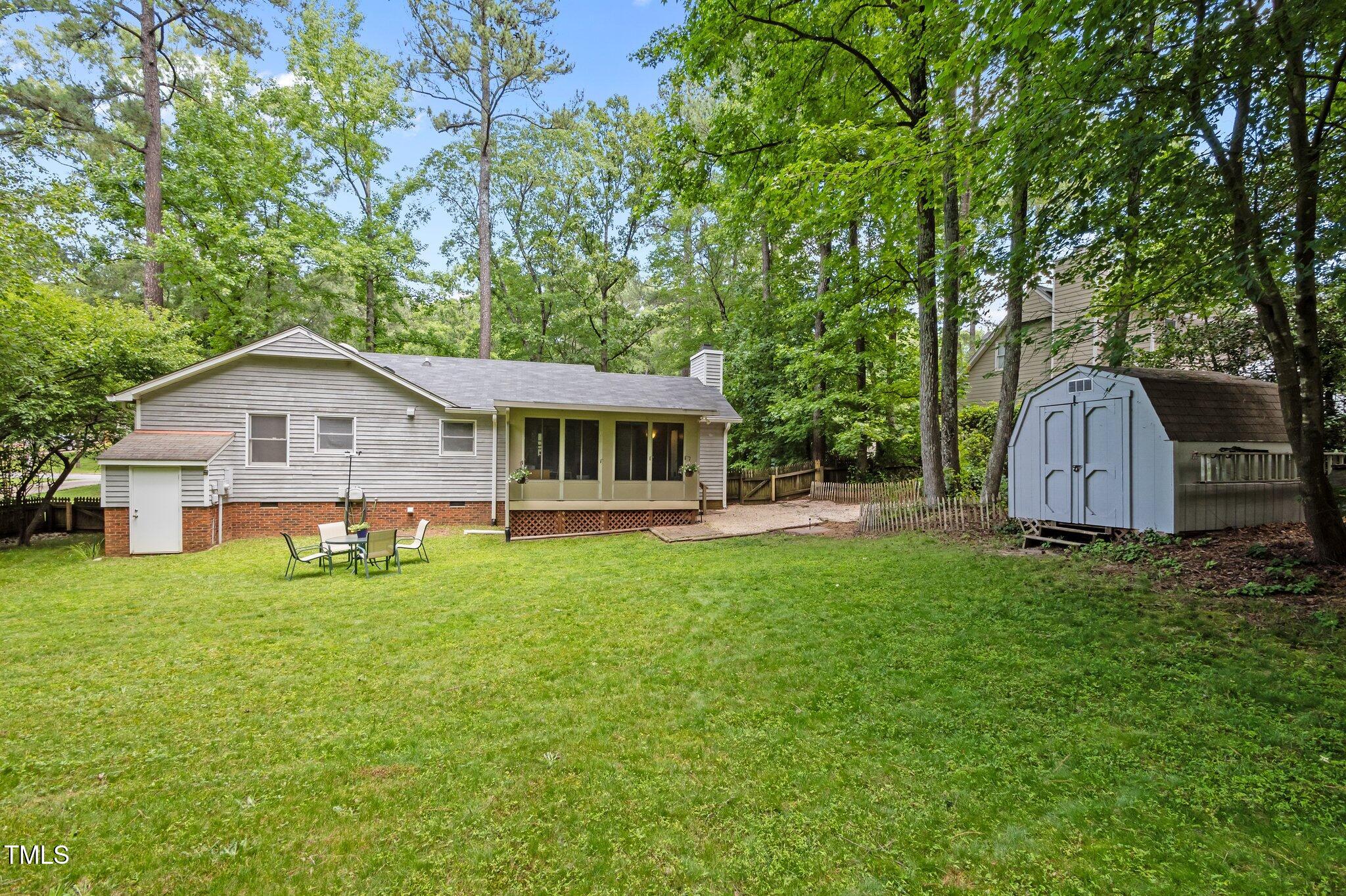 3007 Appling Way