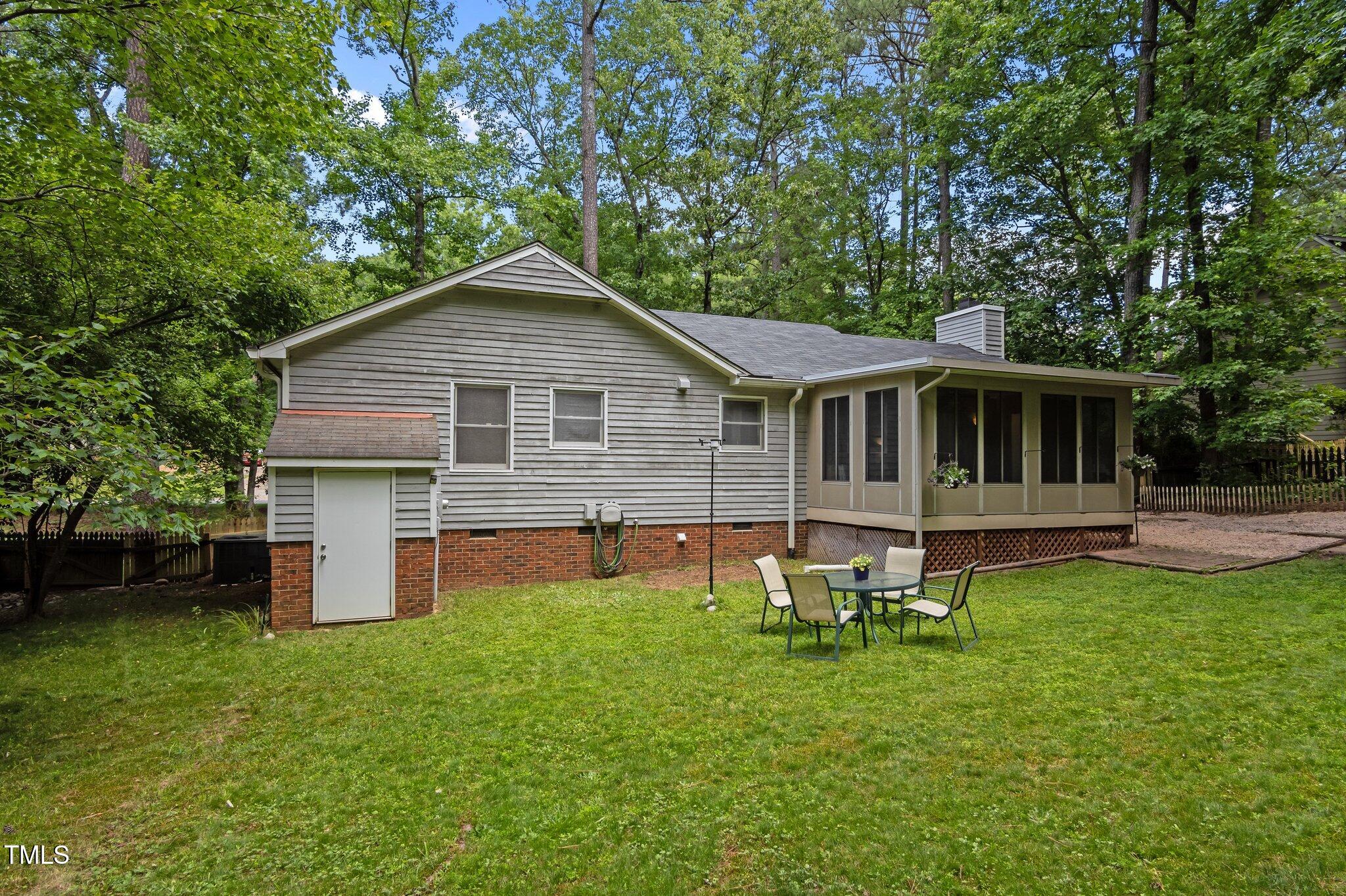 3007 Appling Way