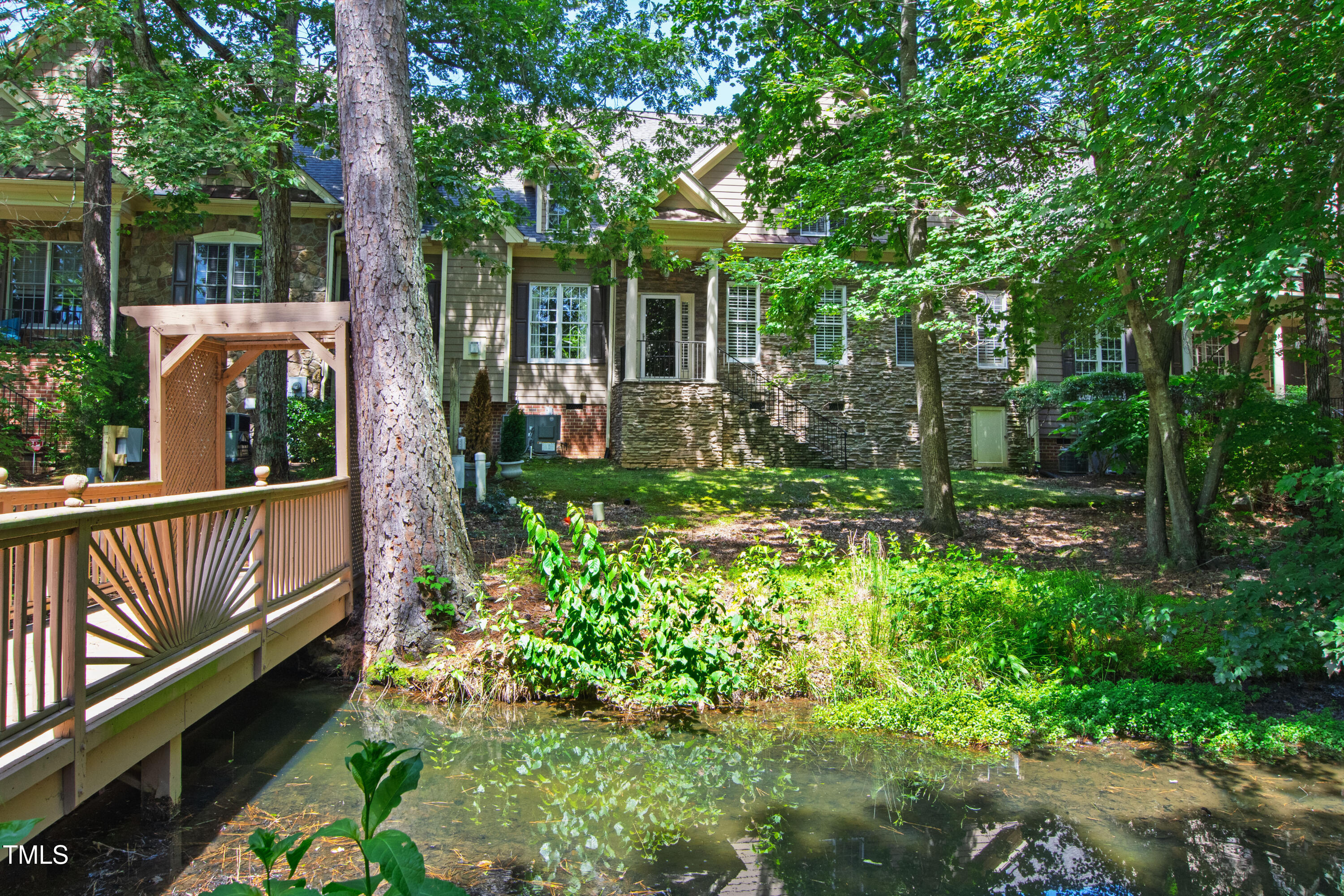8102 St Chapelle Court