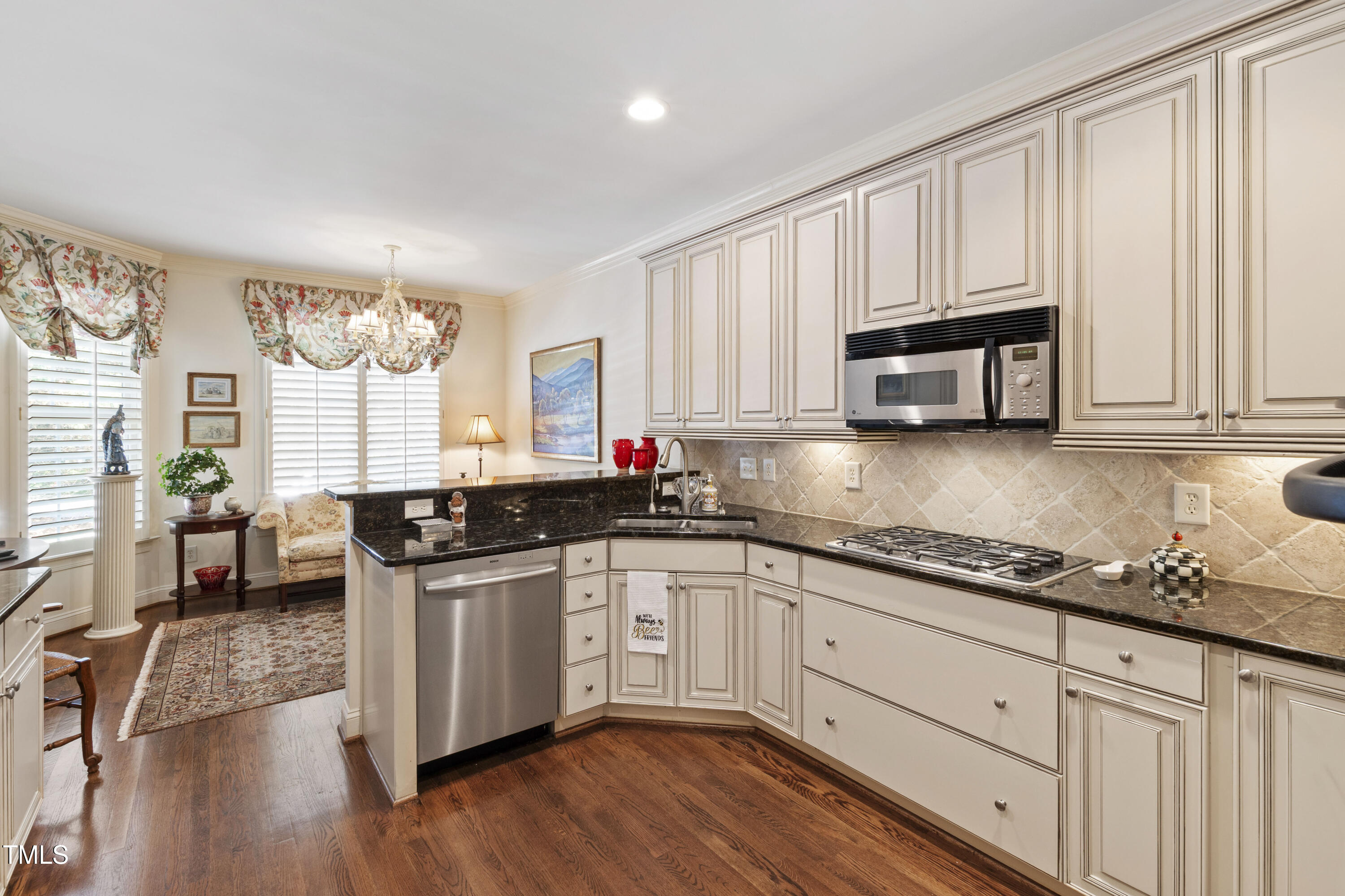 8102 St Chapelle Court