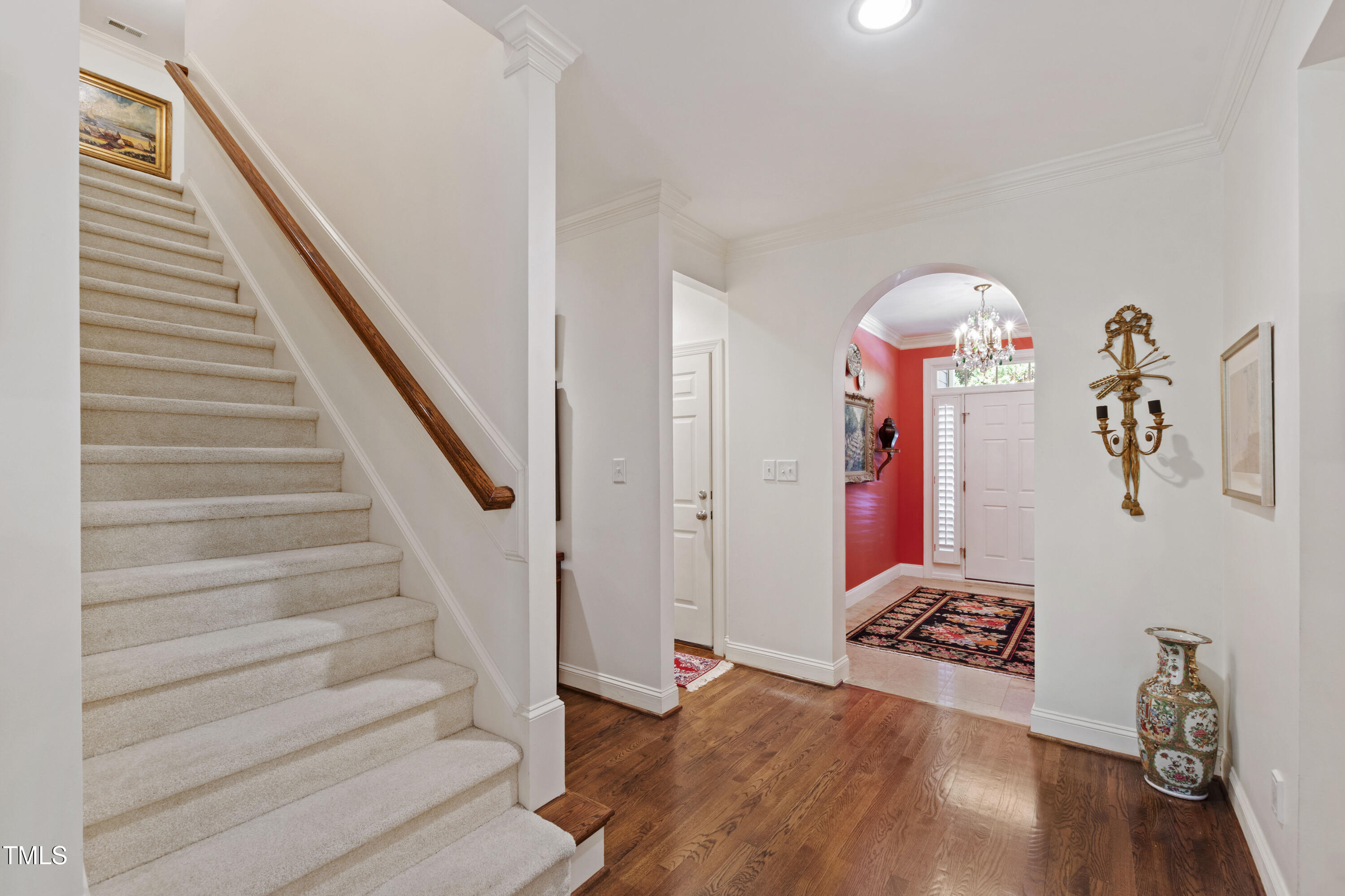 8102 St Chapelle Court