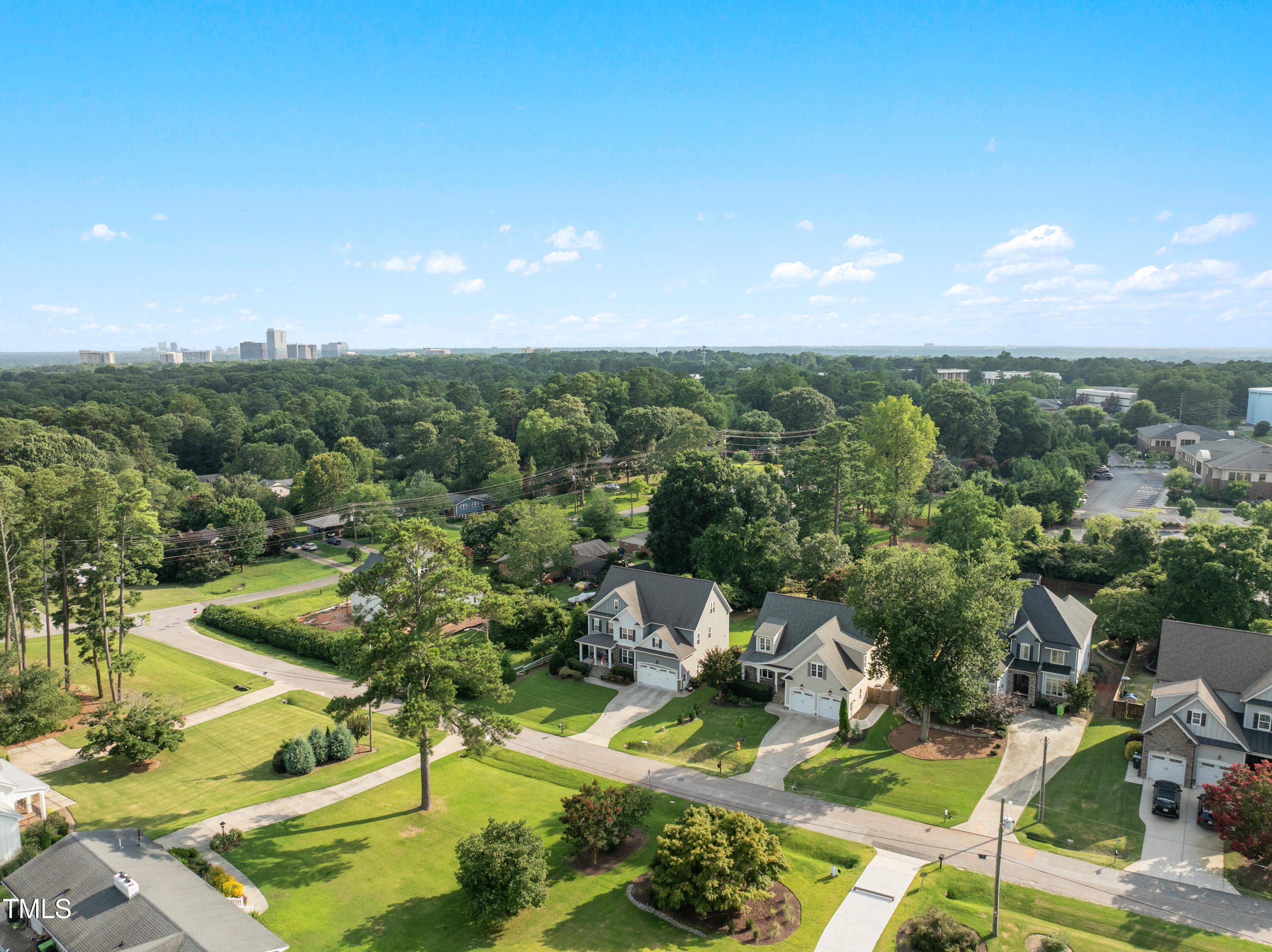 5811 Shawood Drive
