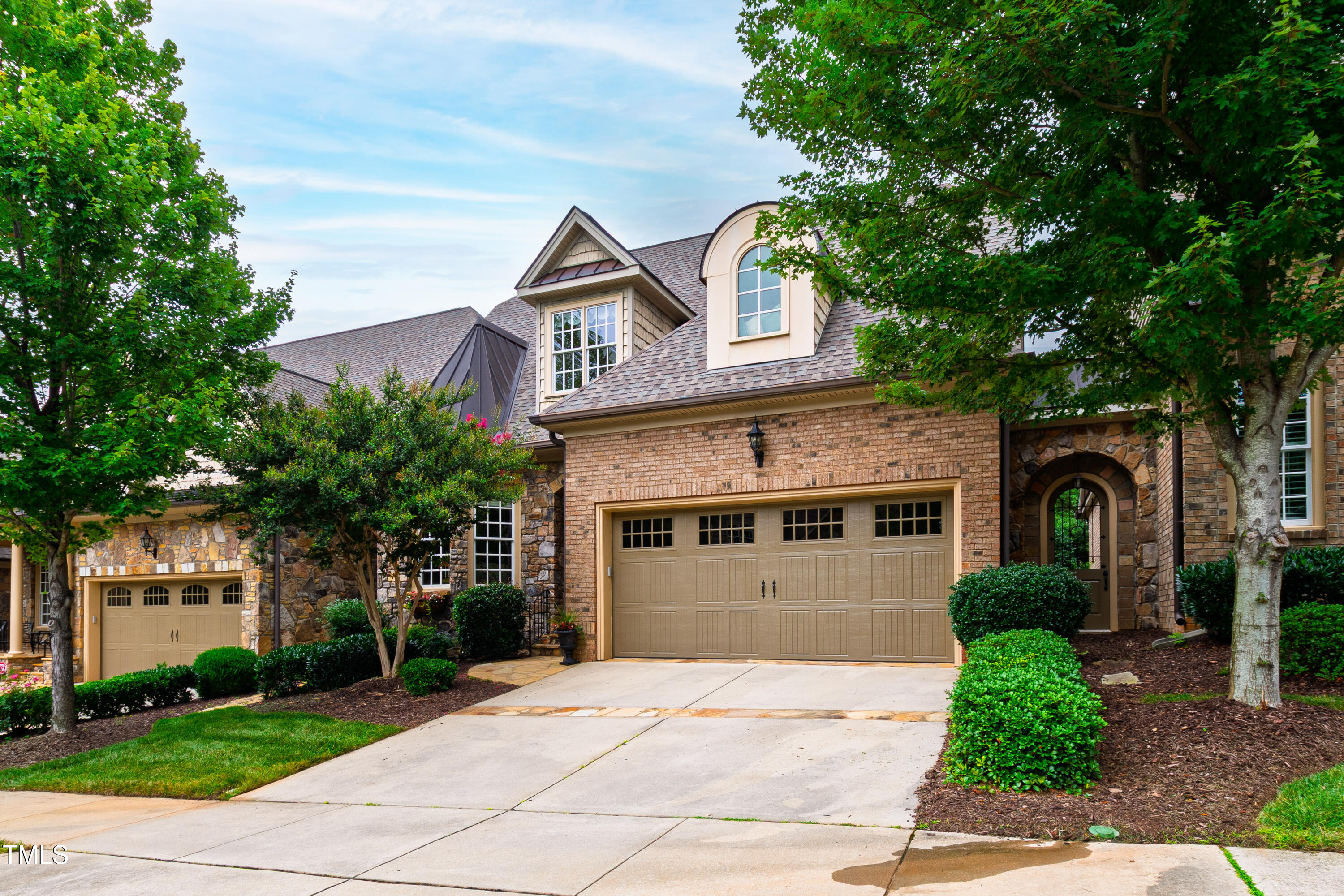 4164 English Garden Way