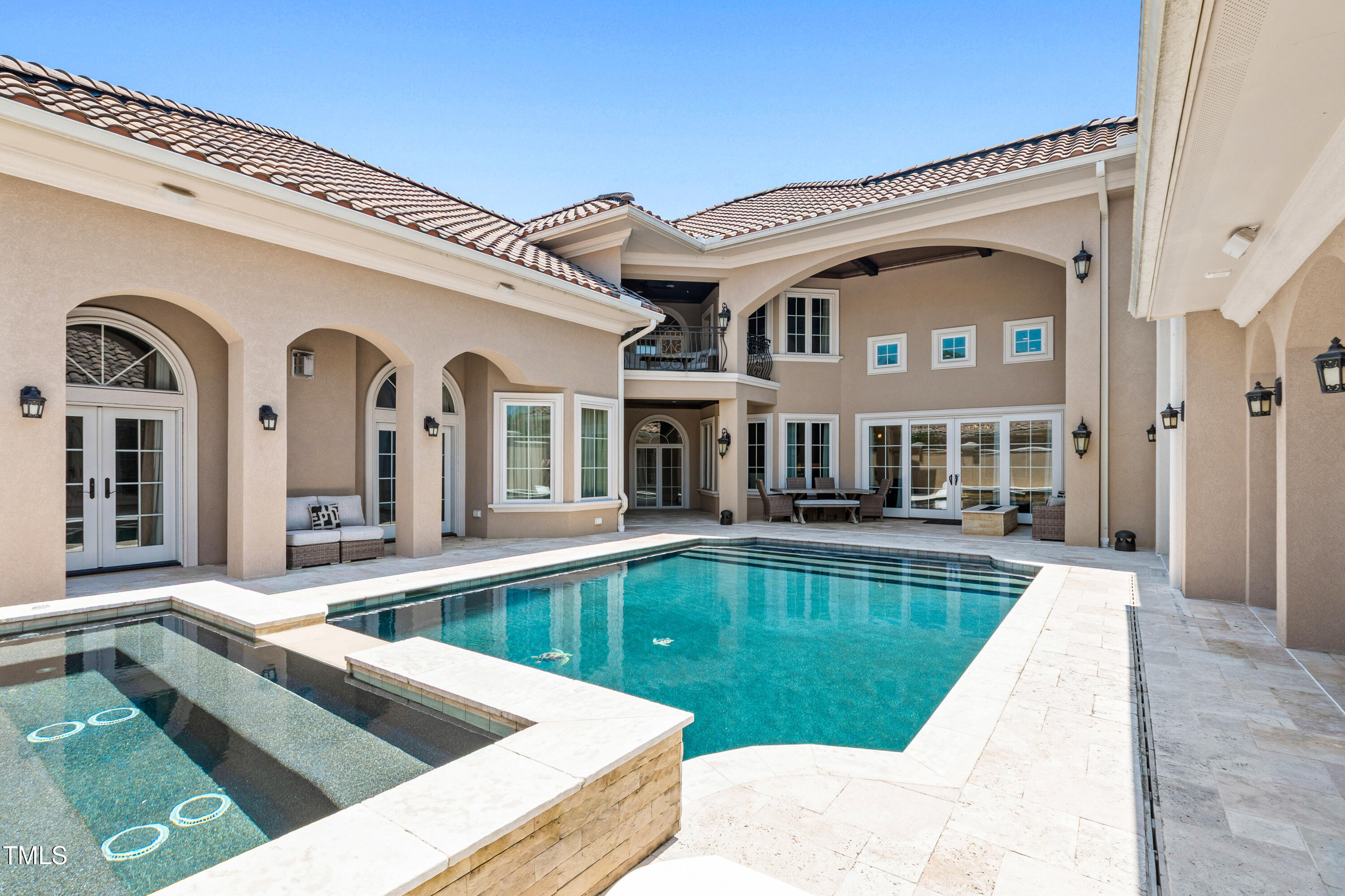 19 San Rimini Way