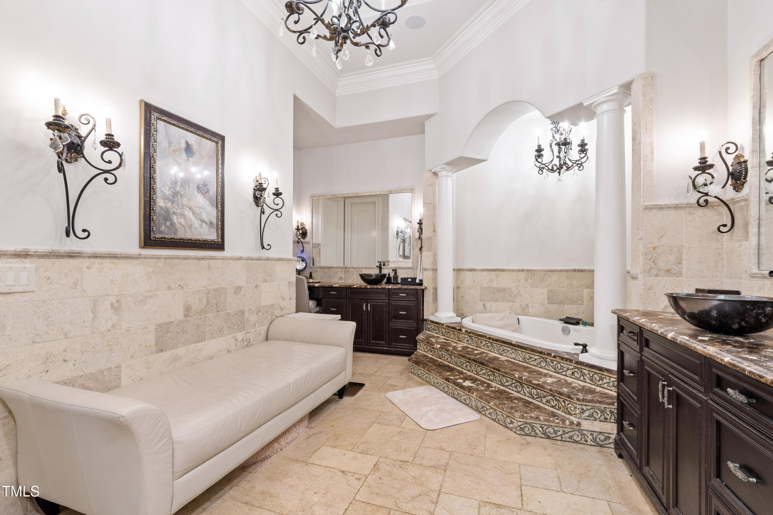 19 San Rimini Way