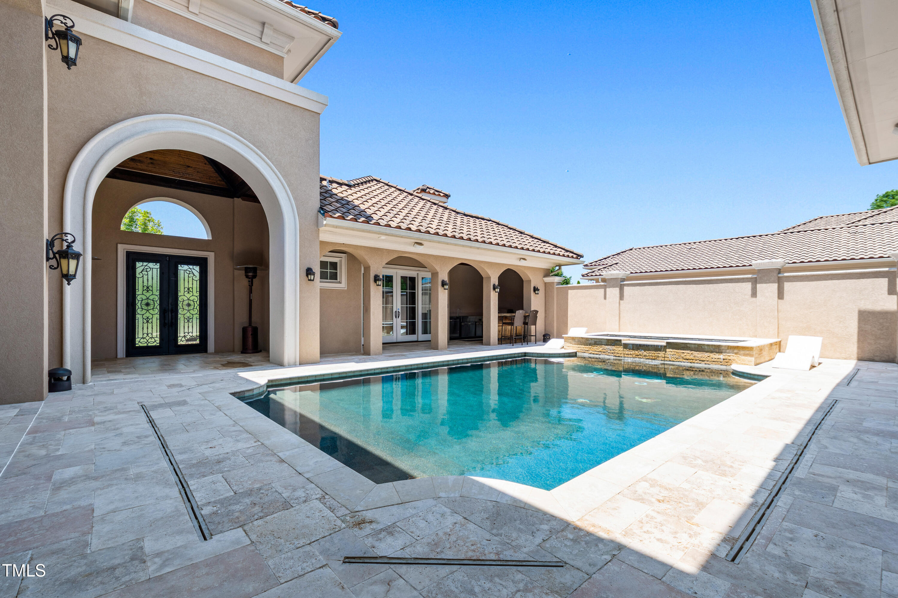 19 San Rimini Way