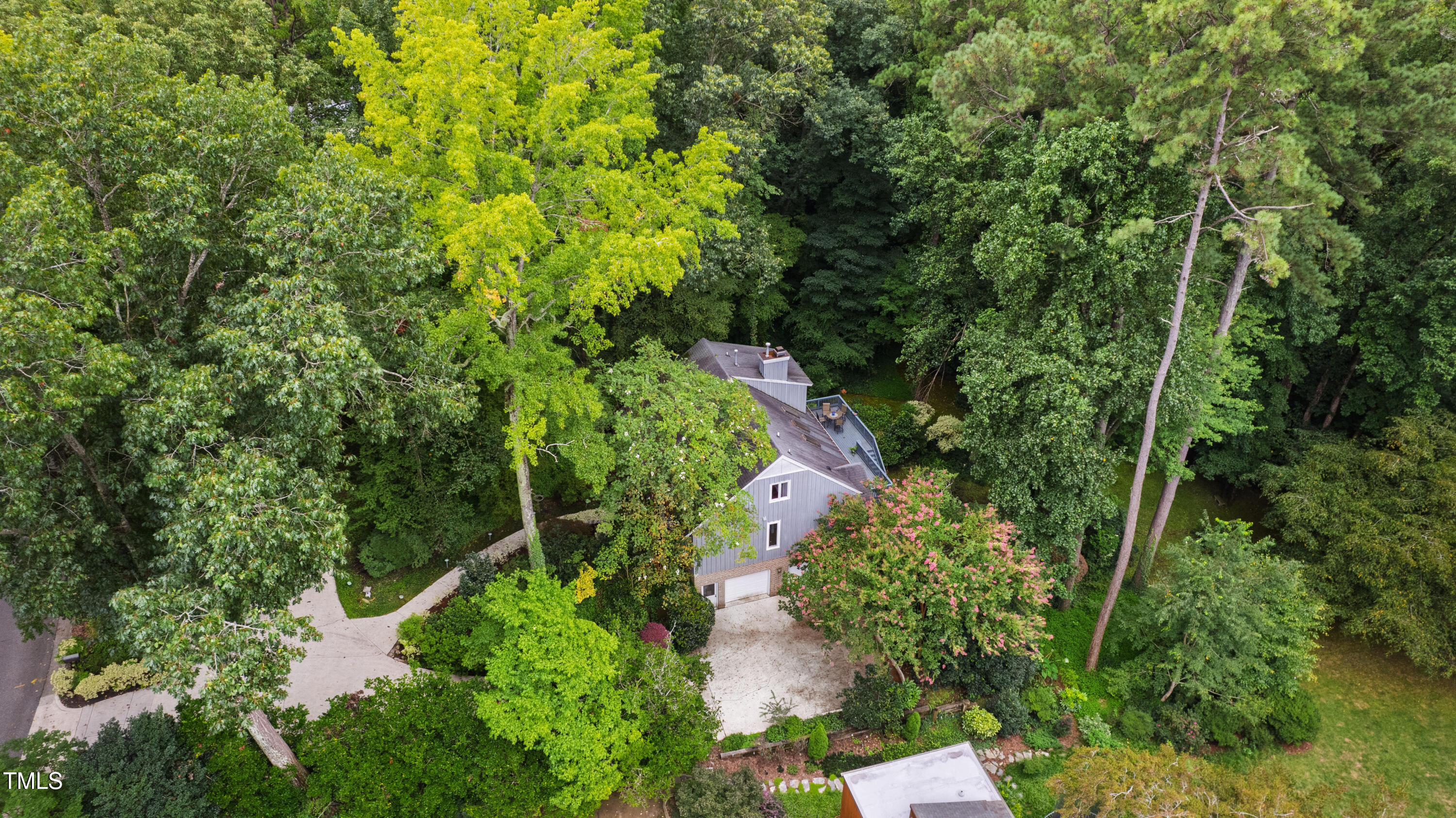 1409 Granada Drive