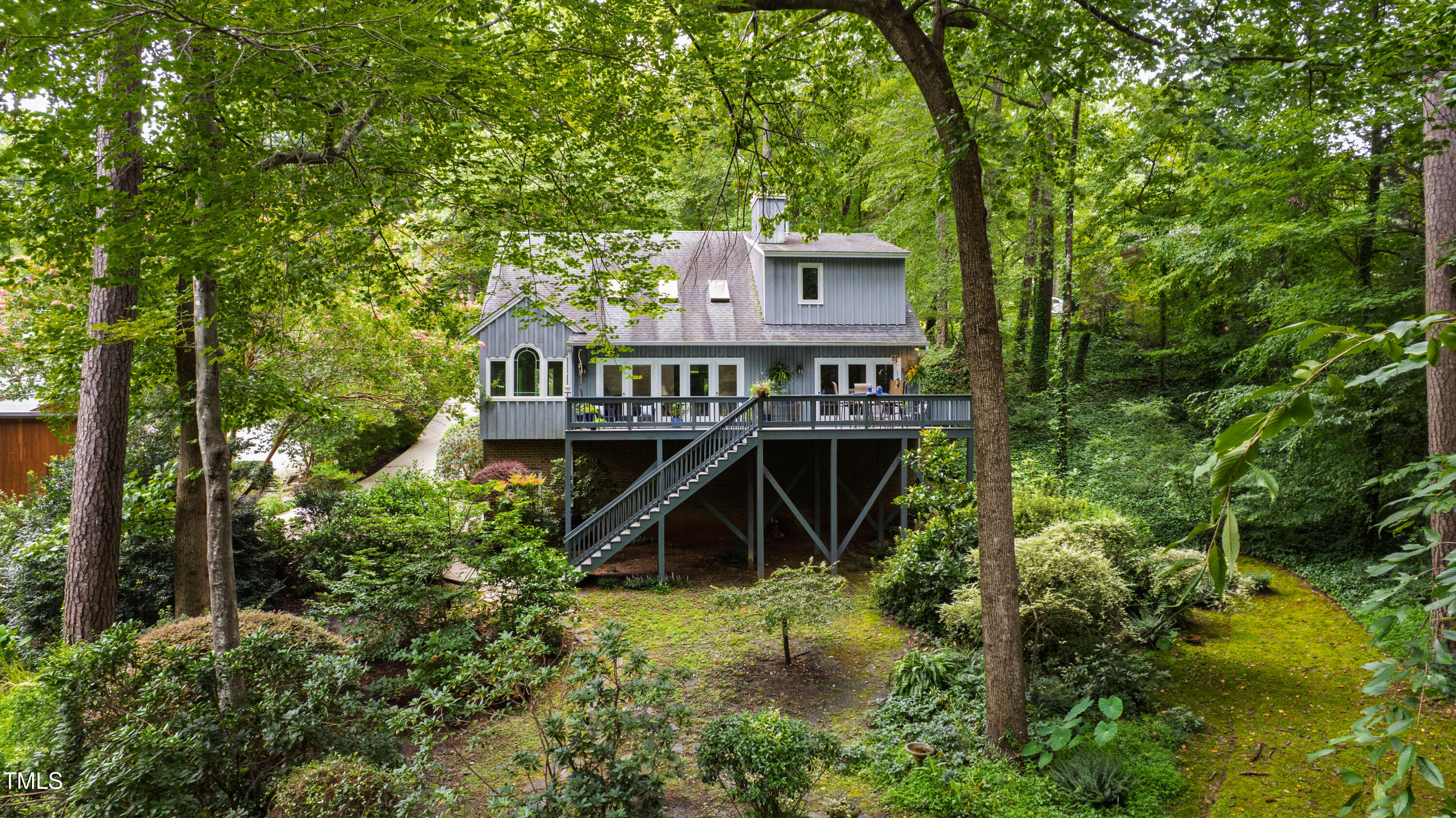 1409 Granada Drive