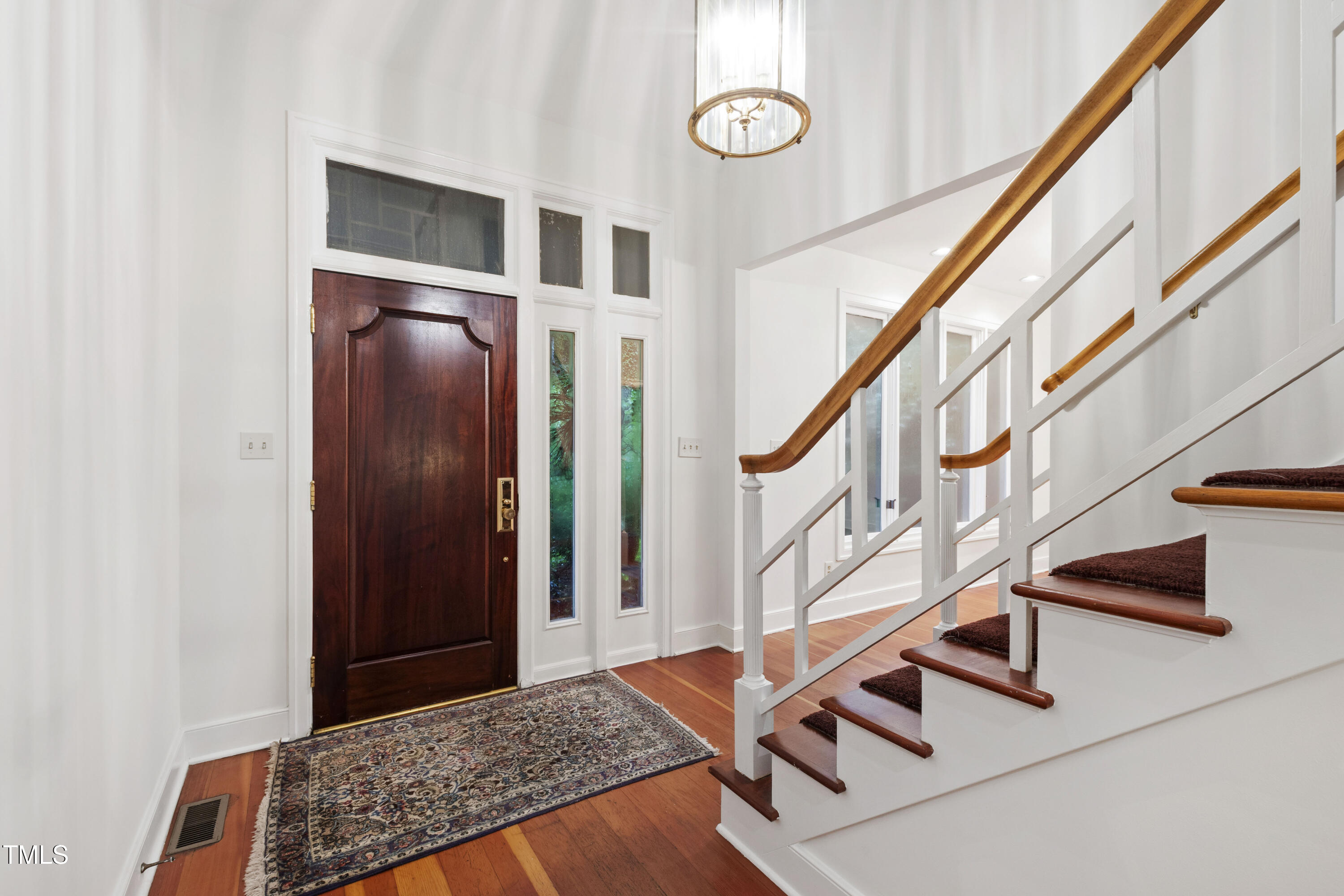 1409 Granada Drive