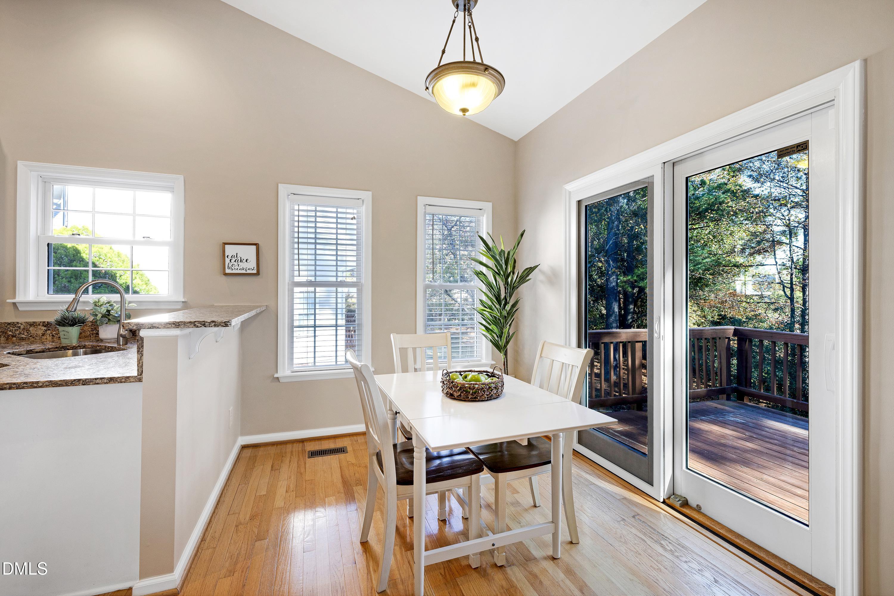 105 Grassy Ridge Court