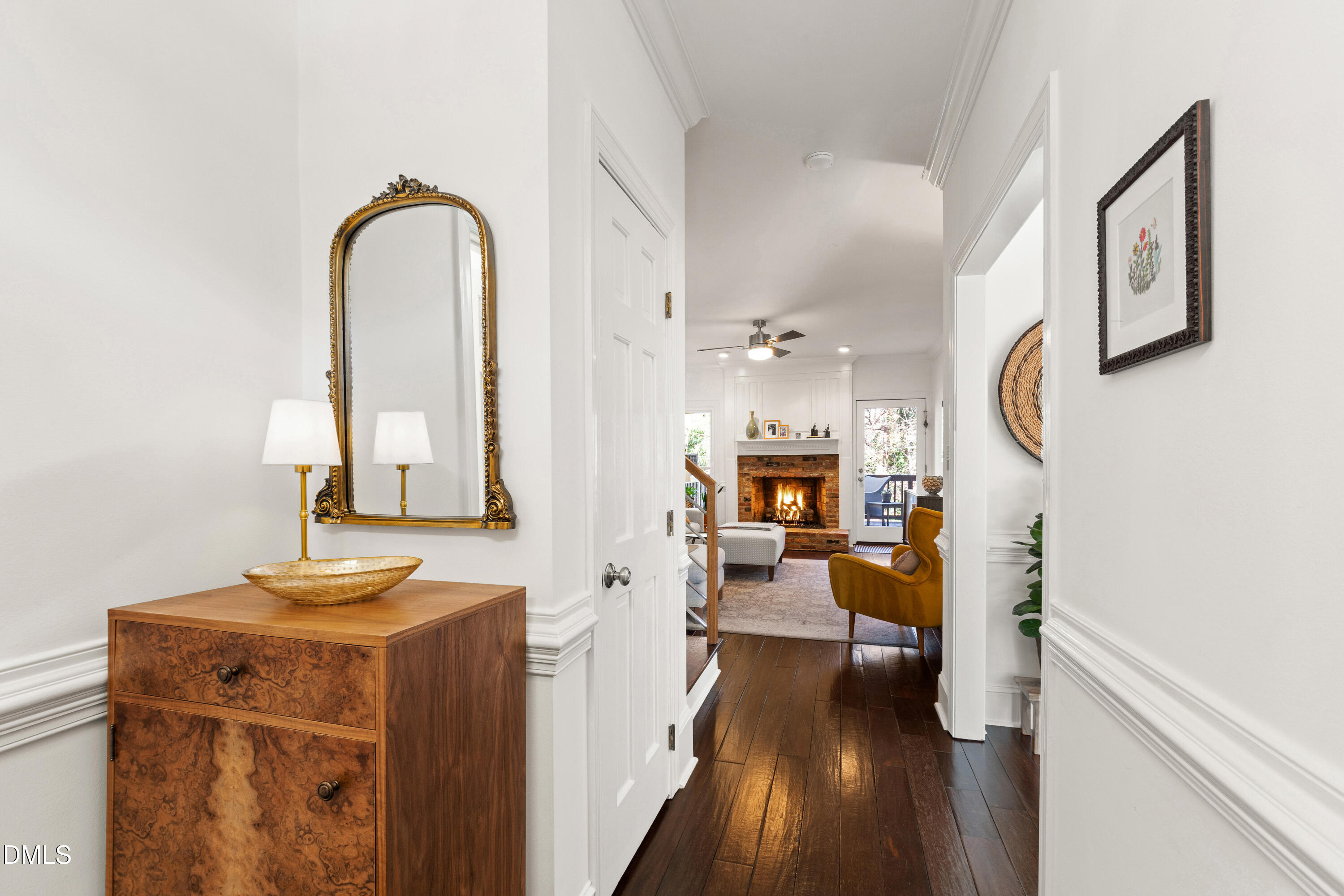 6840 Gloucester Road