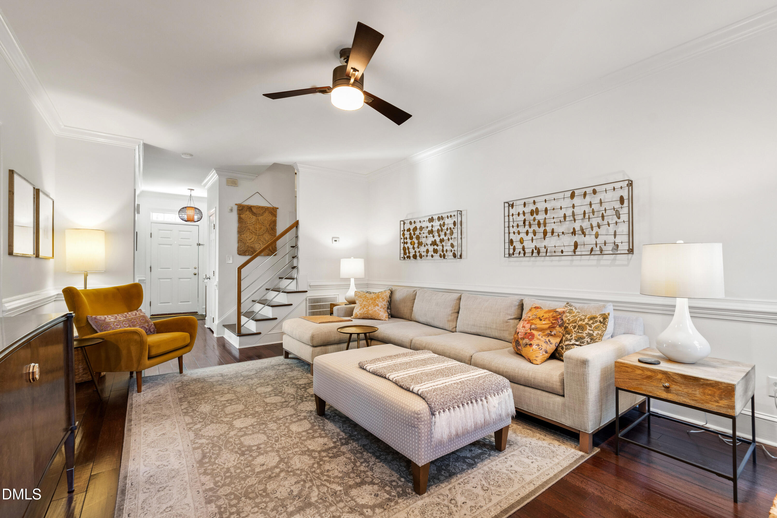 6840 Gloucester Road