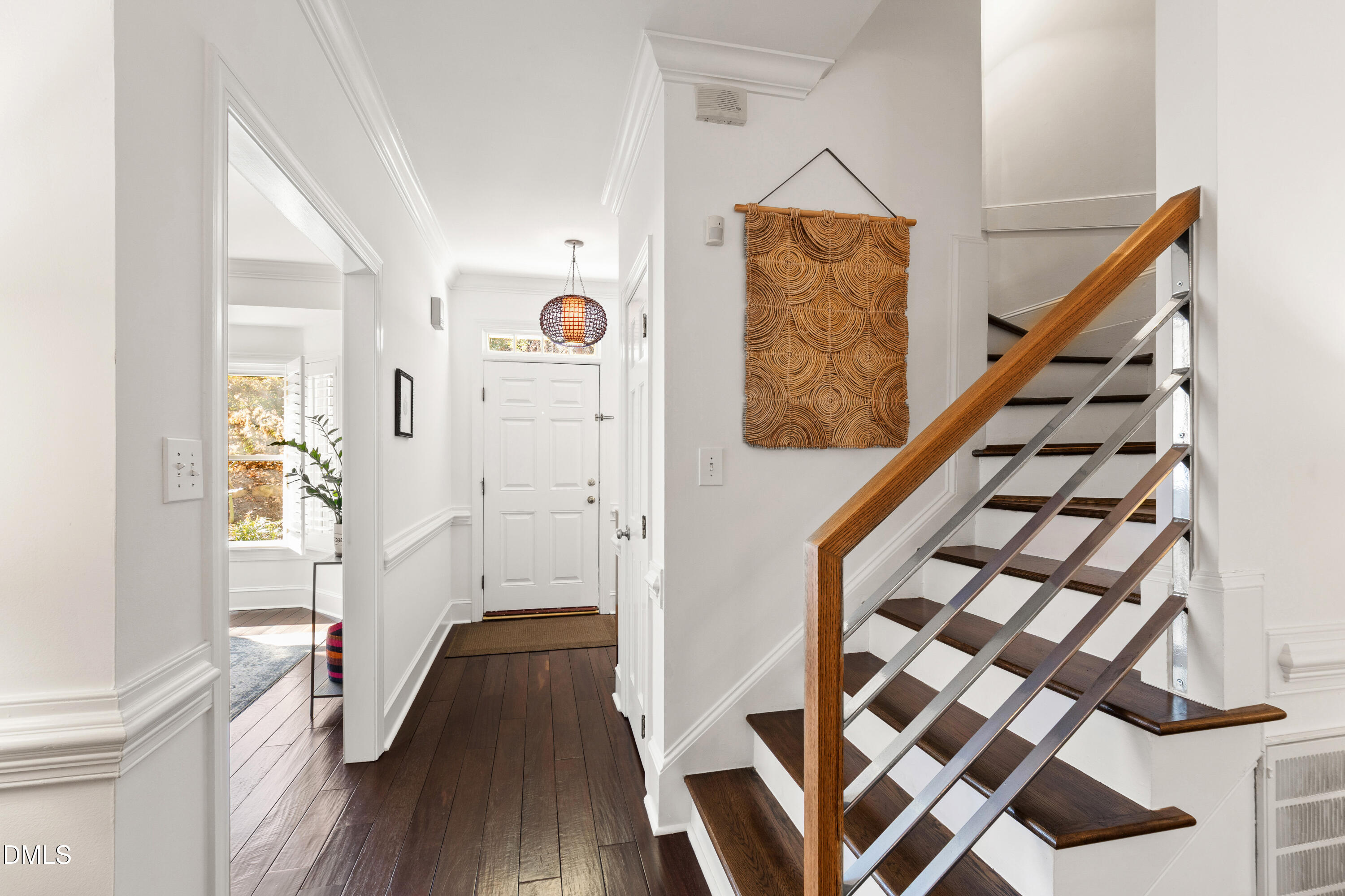 6840 Gloucester Road