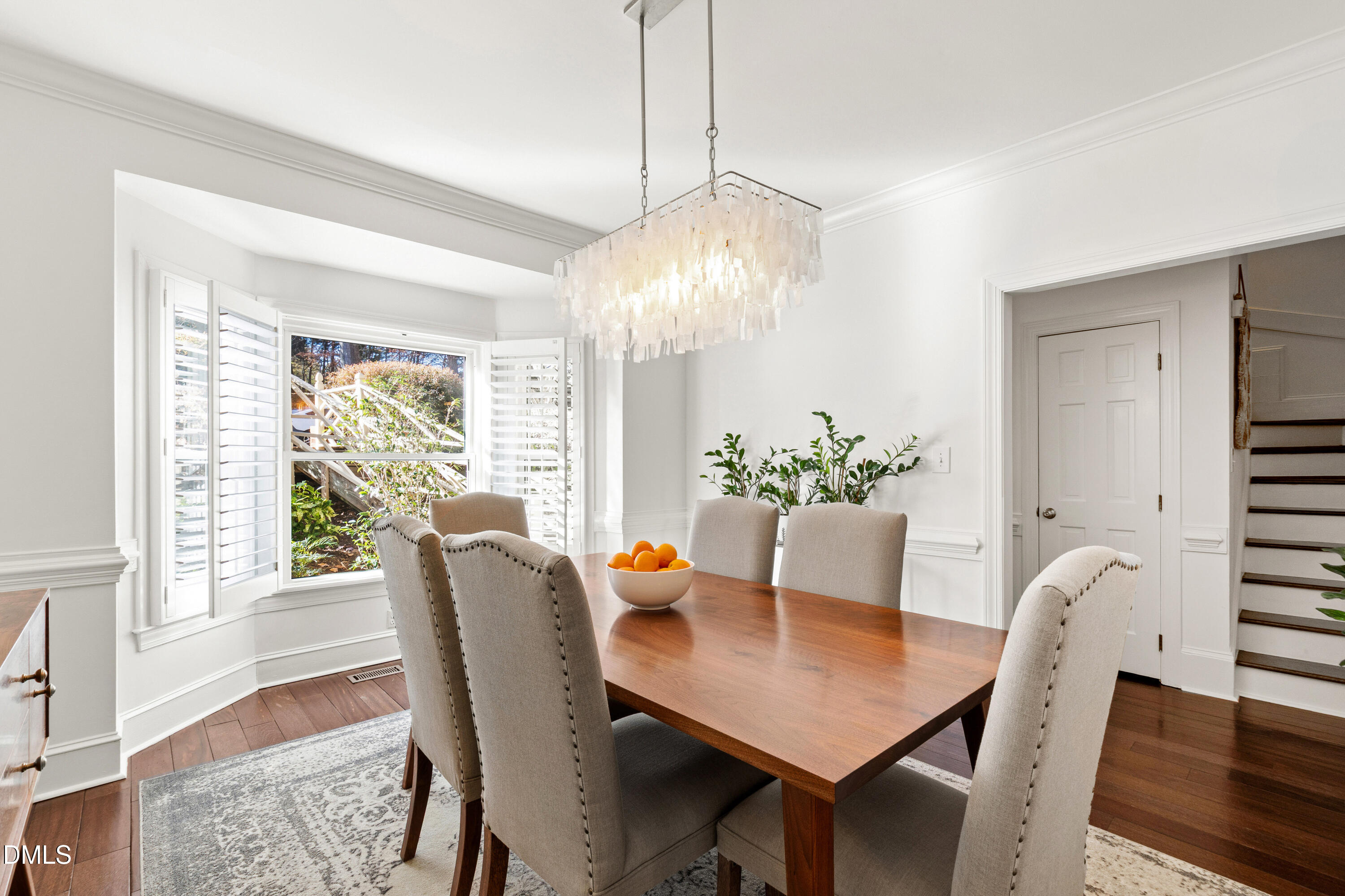 6840 Gloucester Road