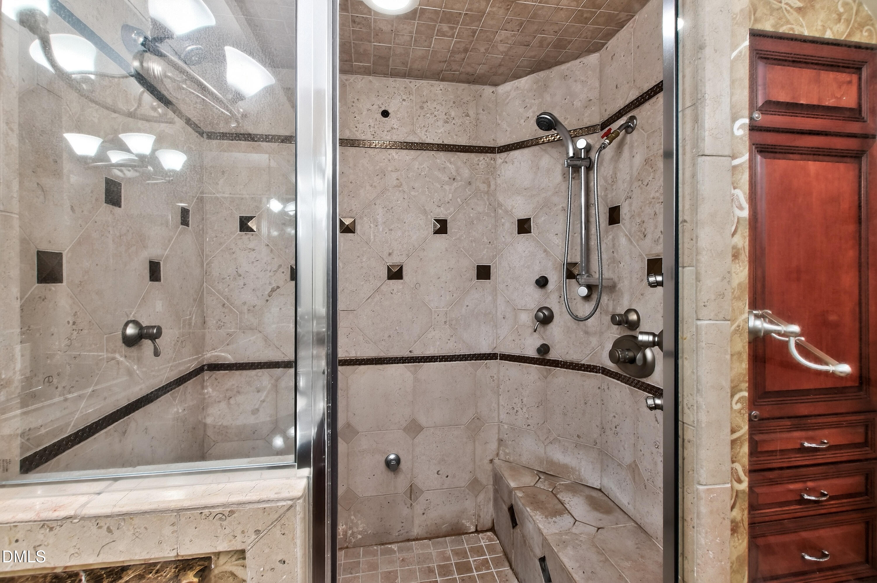 5515 Lambshire Drive