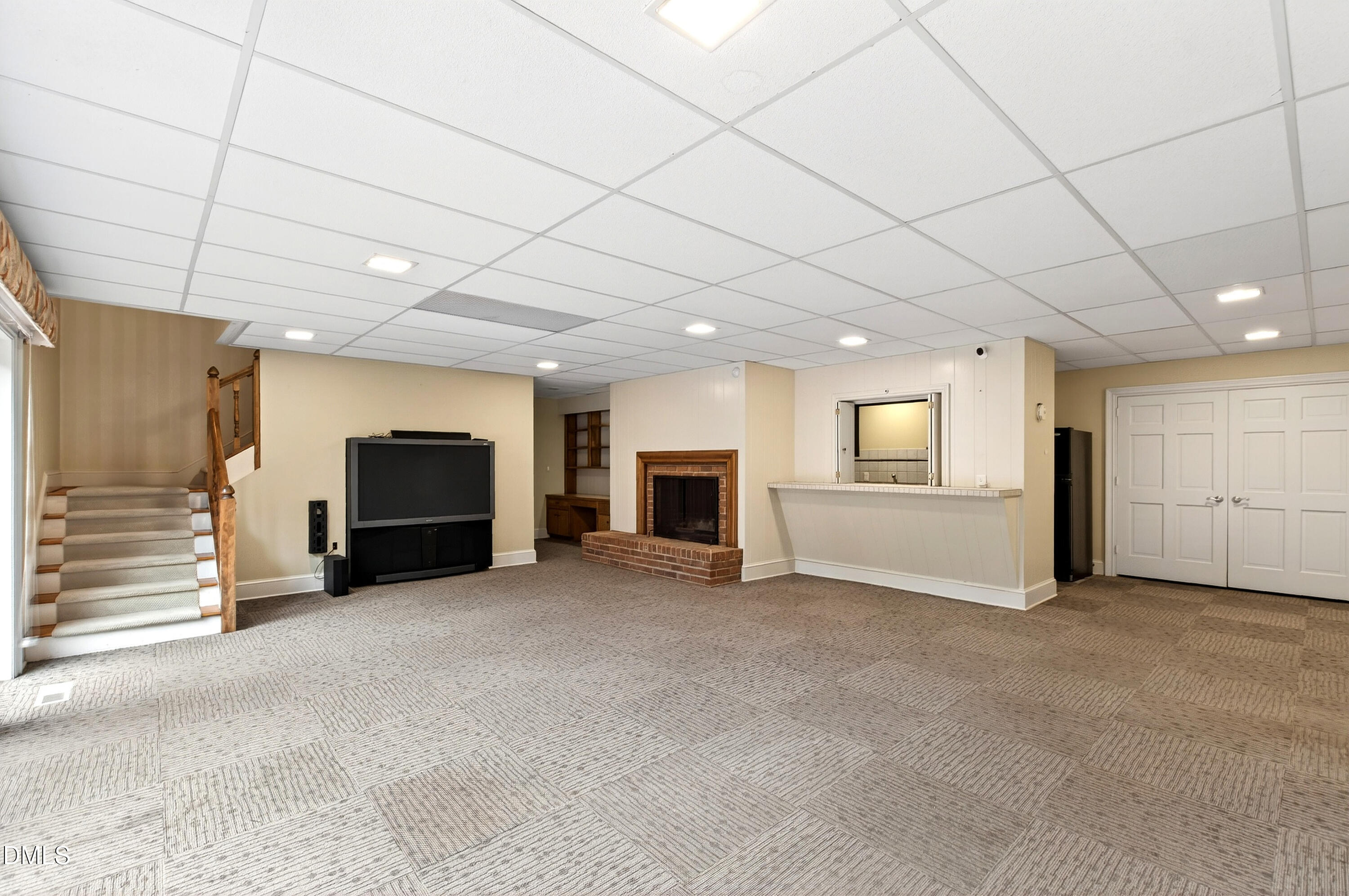 5515 Lambshire Drive