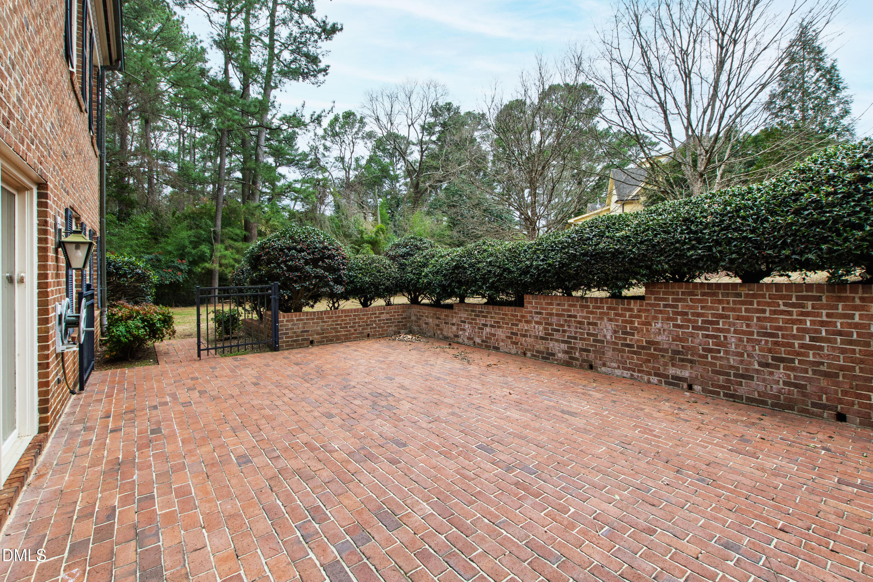 5515 Lambshire Drive