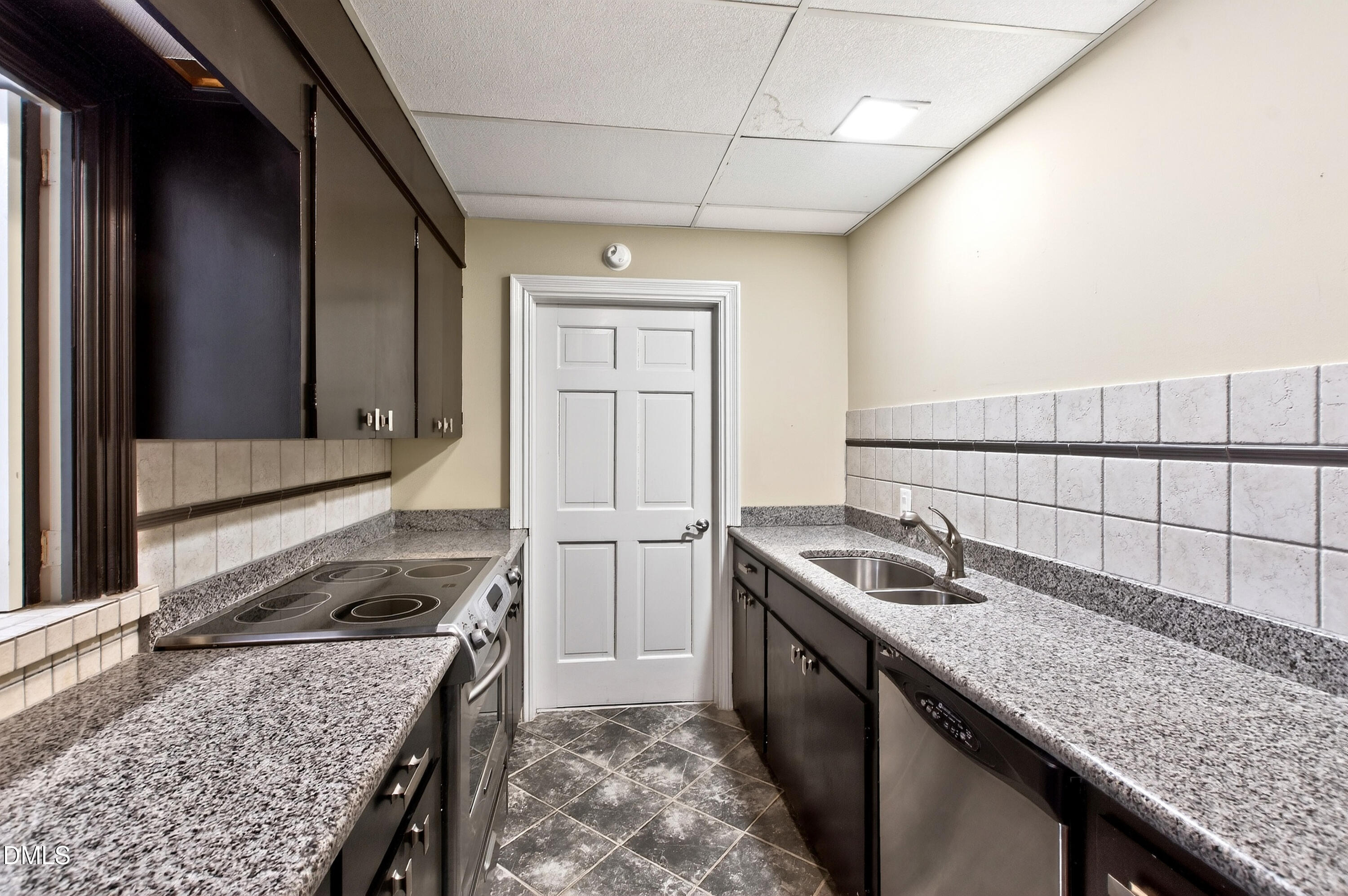 5515 Lambshire Drive