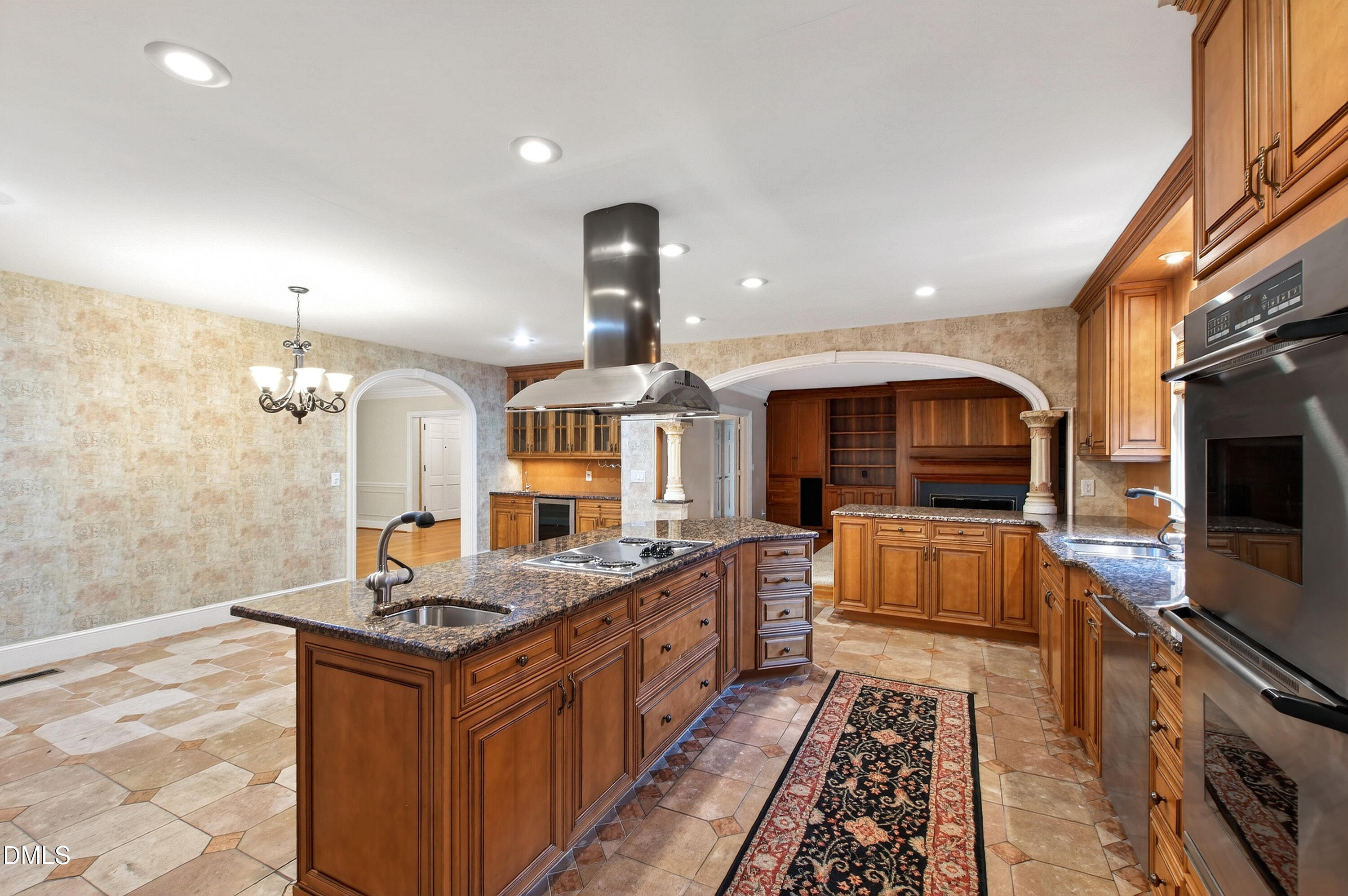 5515 Lambshire Drive