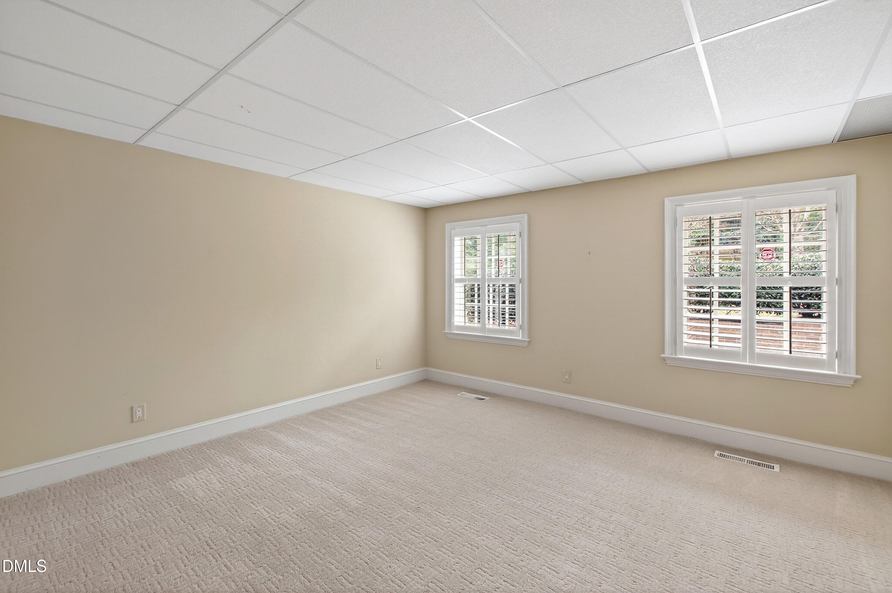 5515 Lambshire Drive