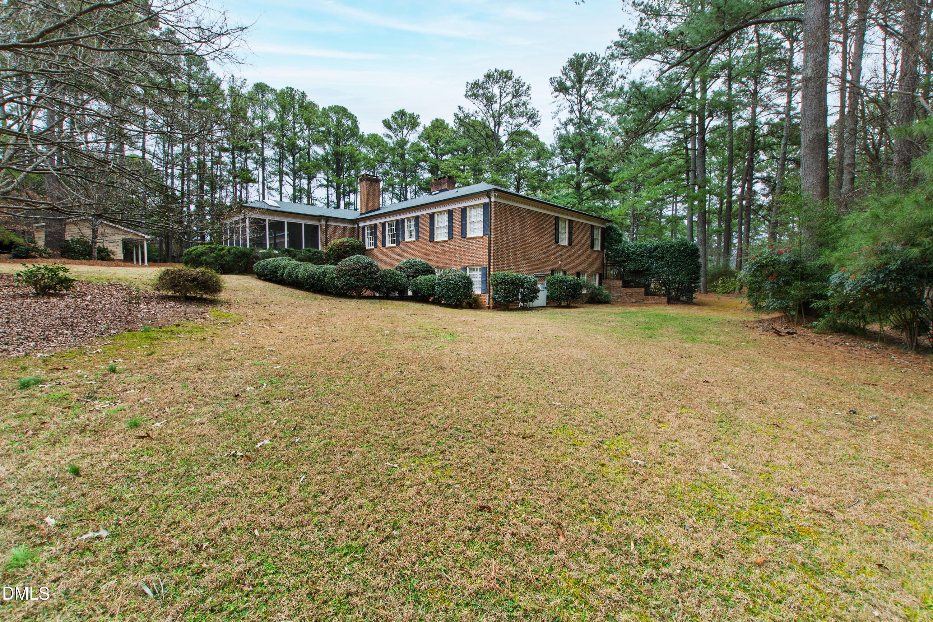 5515 Lambshire Drive