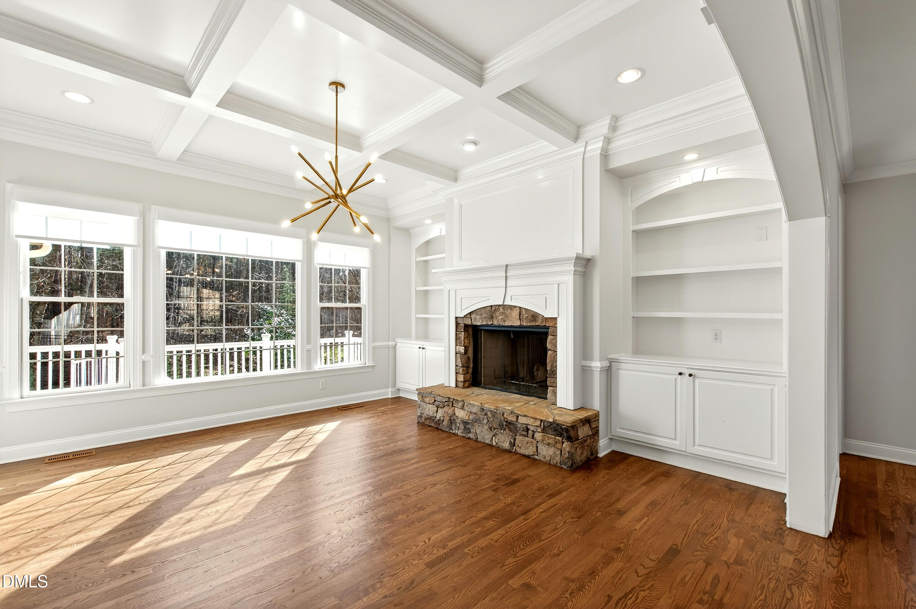 307 Lantern Ridge Lane