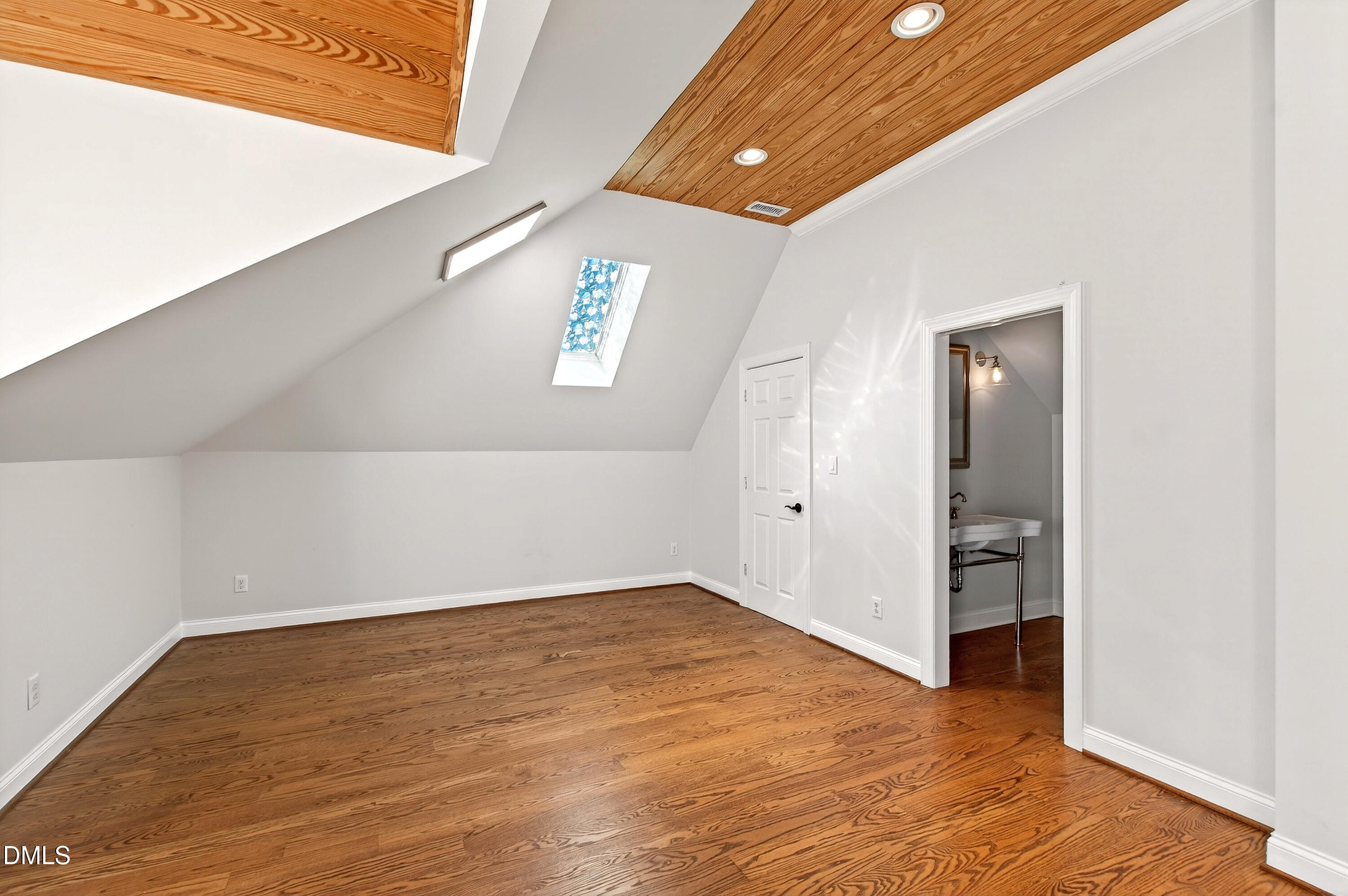 307 Lantern Ridge Lane