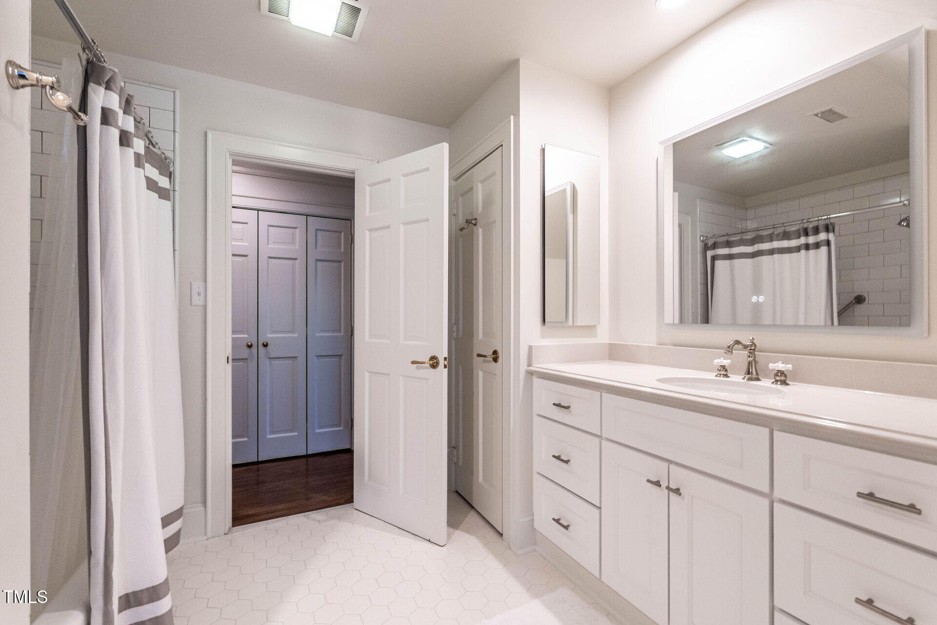815 Marlowe Road # 10