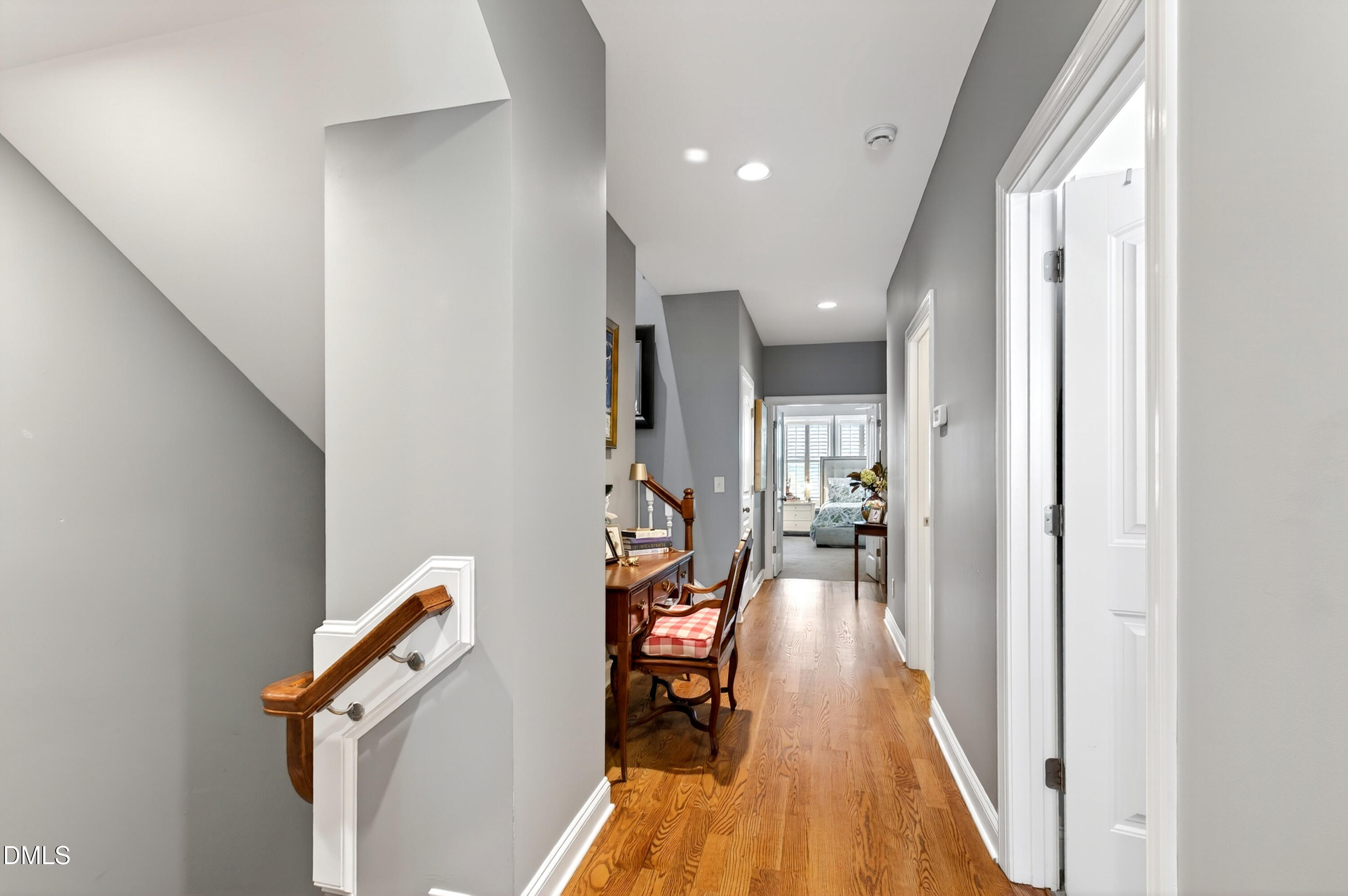 2332 Noble Road