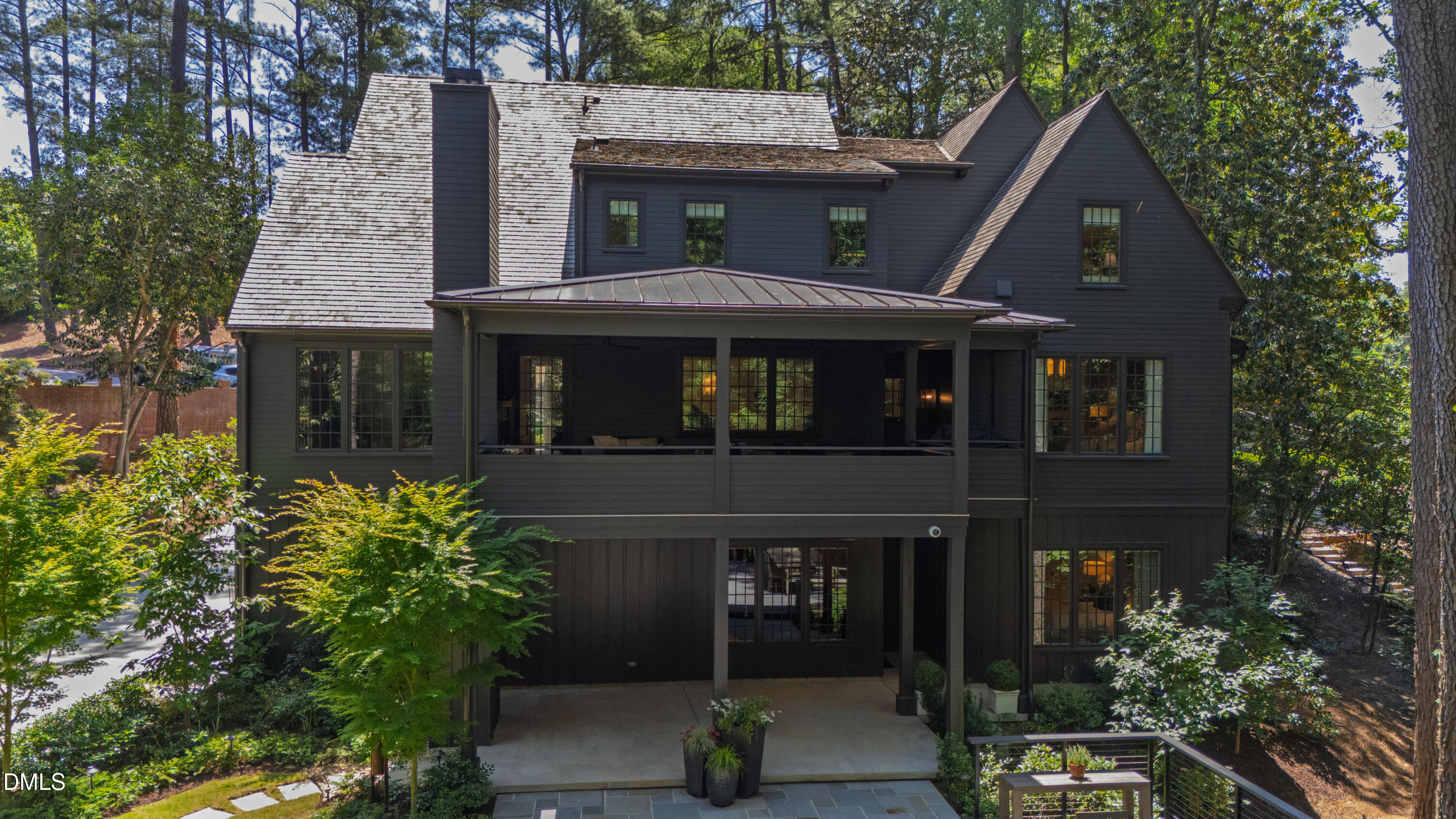 3341 Coleridge Drive