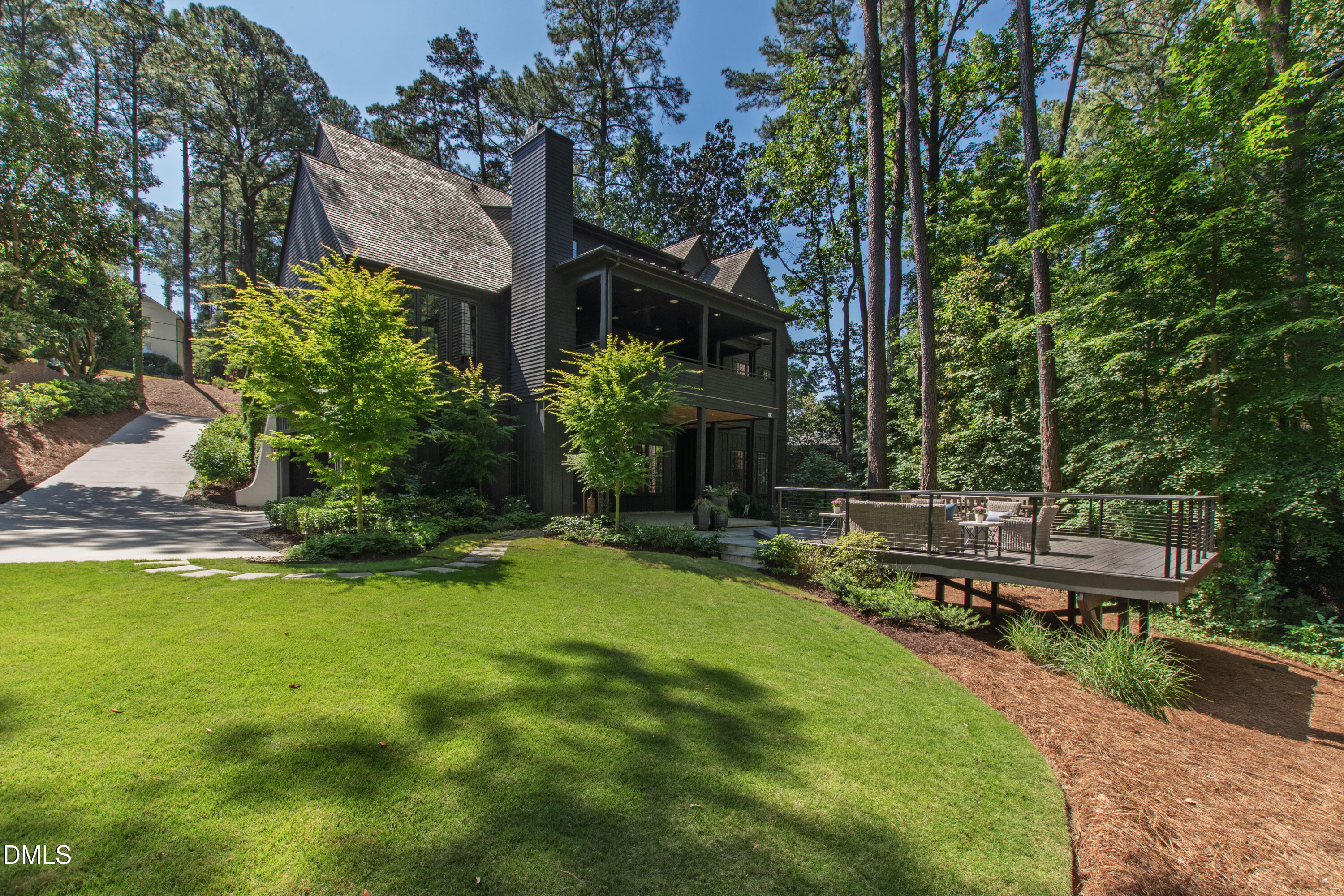 3341 Coleridge Drive