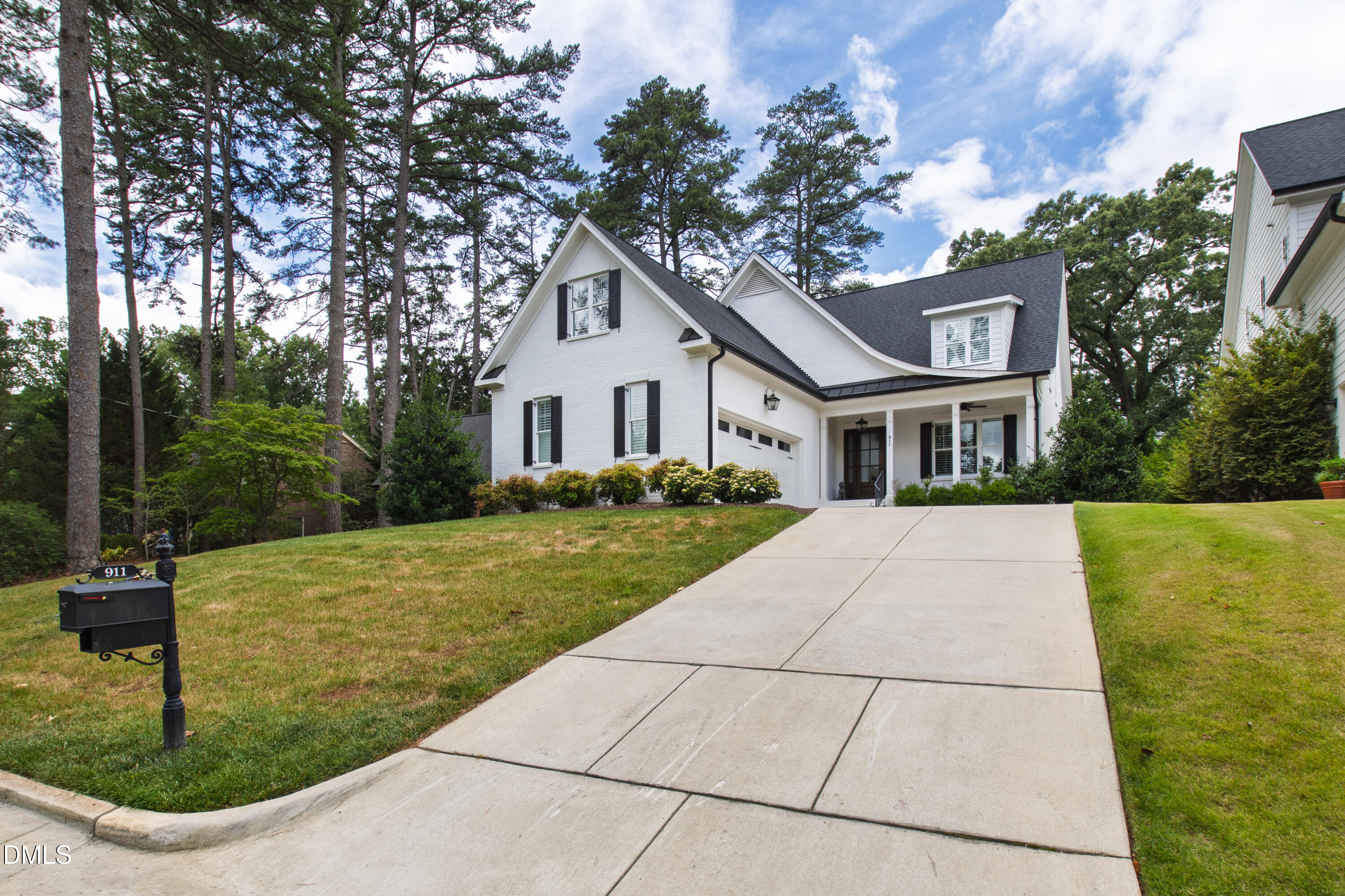 911 Canterbury Road
